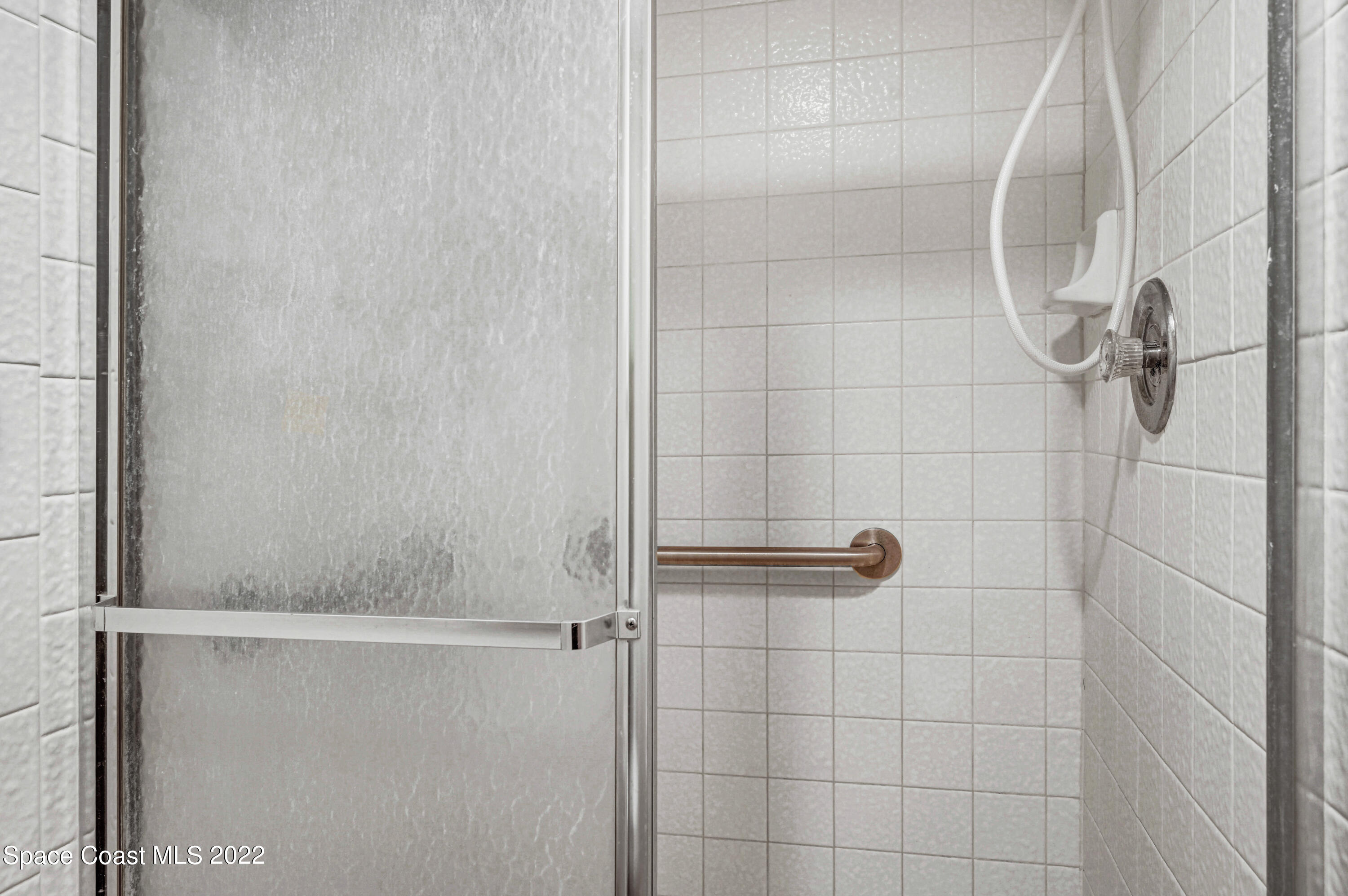 927 Sonesta Avenue NE, 103