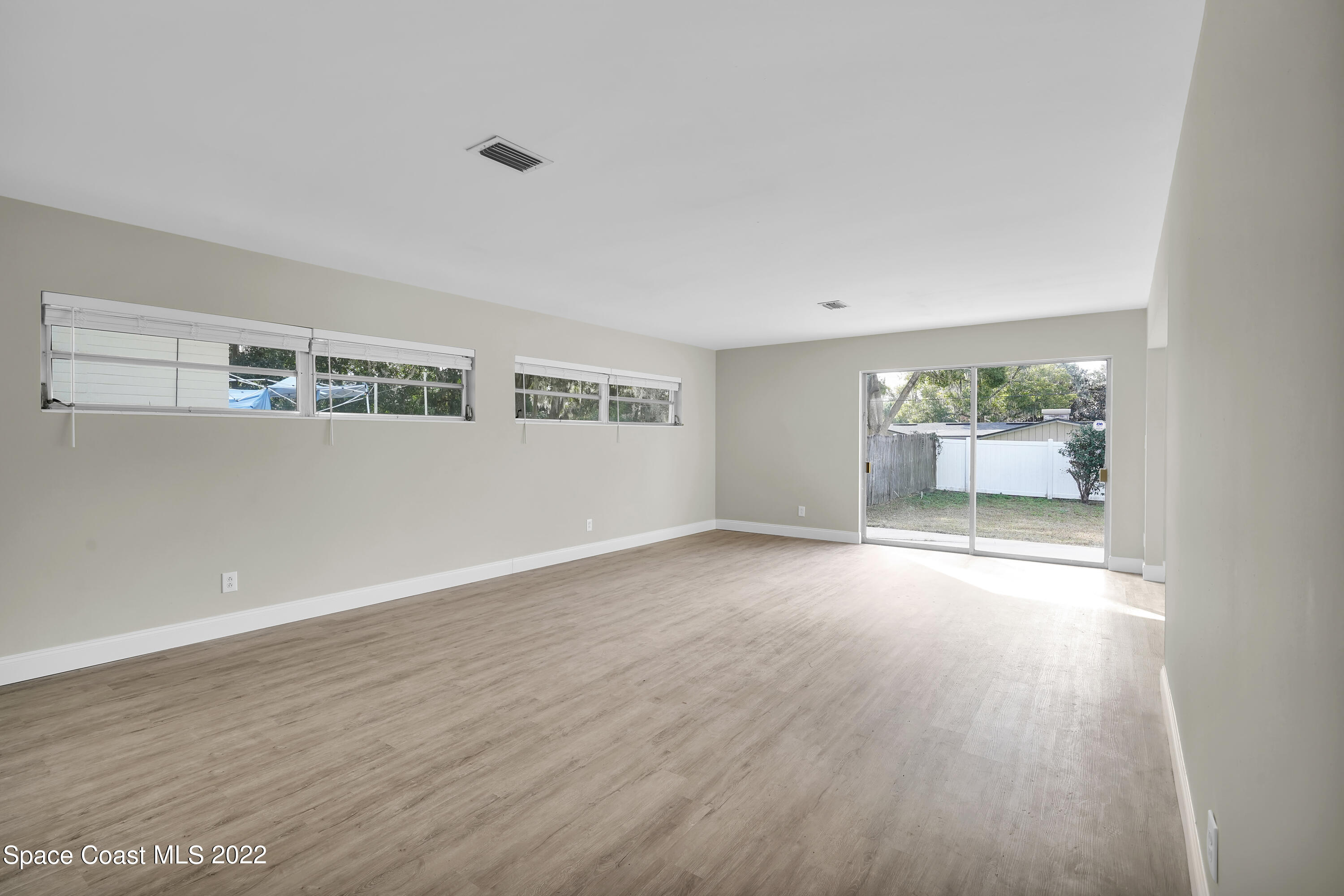 7308 San Jose Boulevard