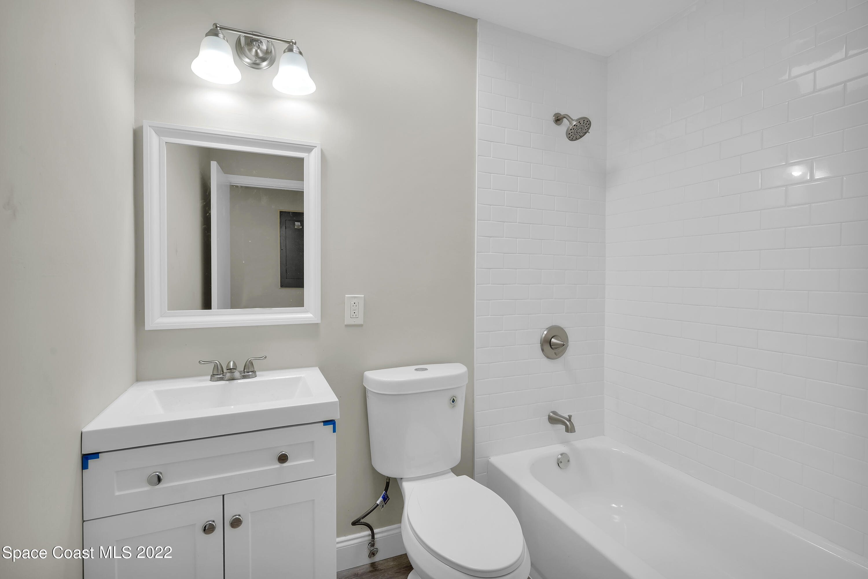 7308 San Jose Boulevard