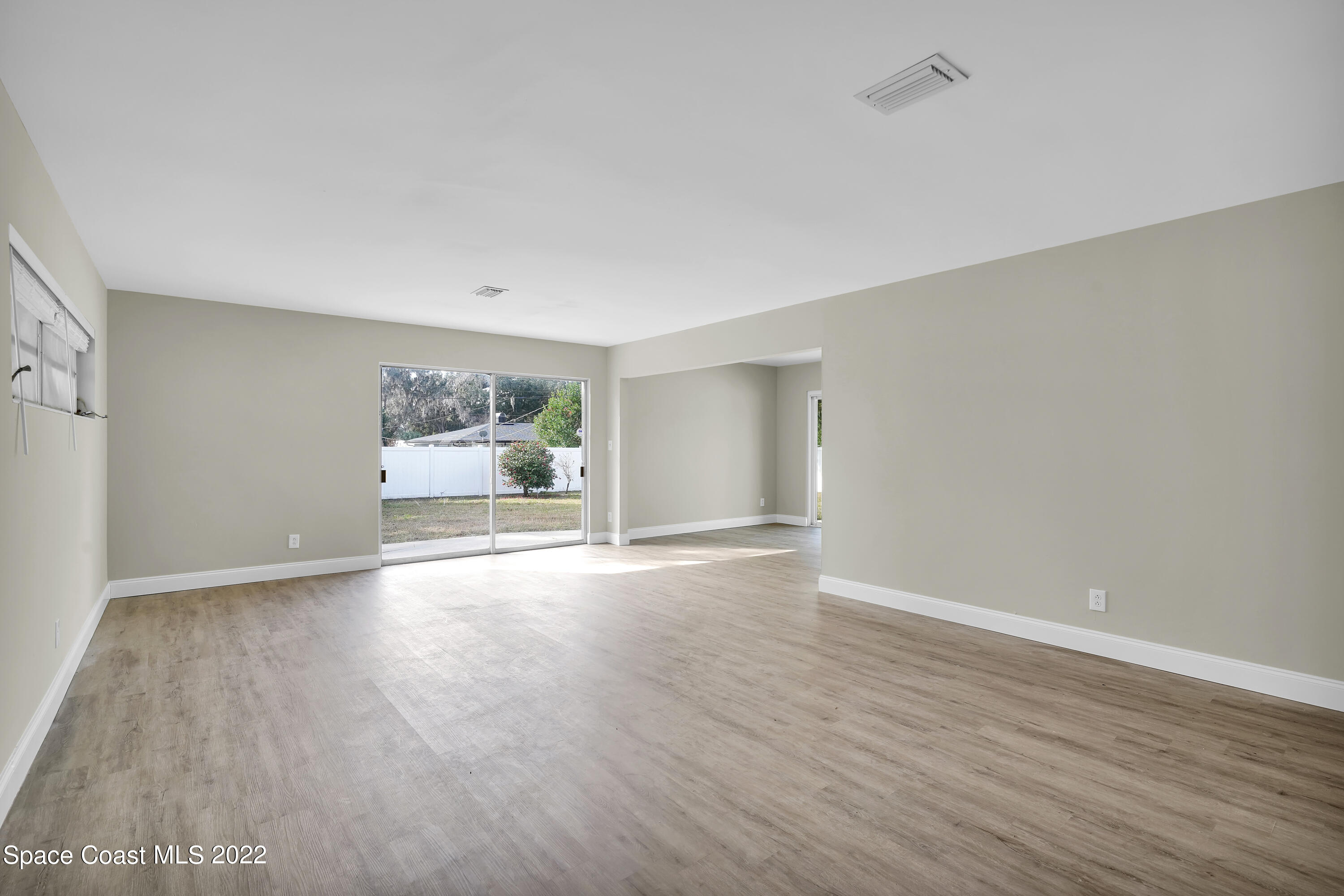 7308 San Jose Boulevard