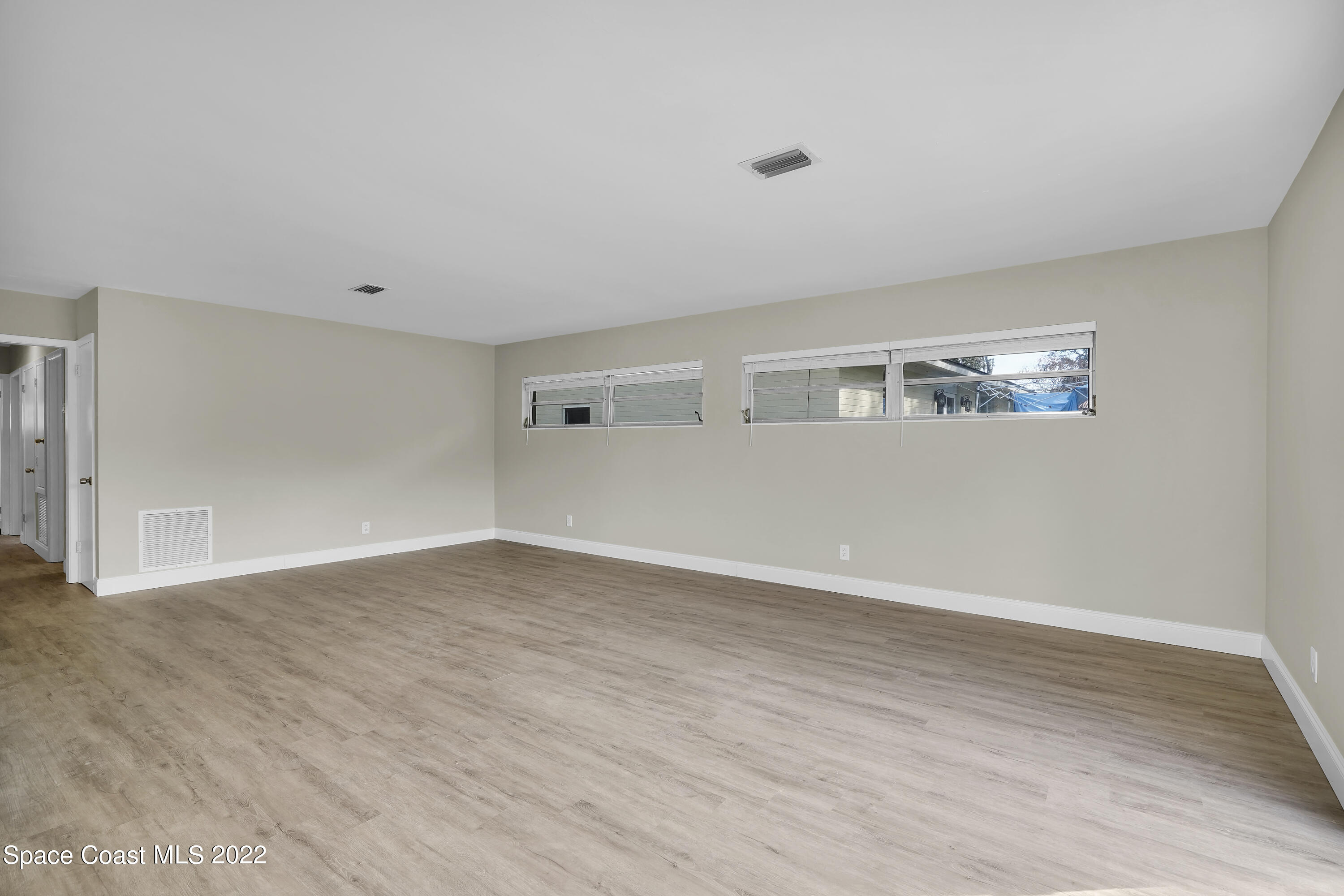 7308 San Jose Boulevard