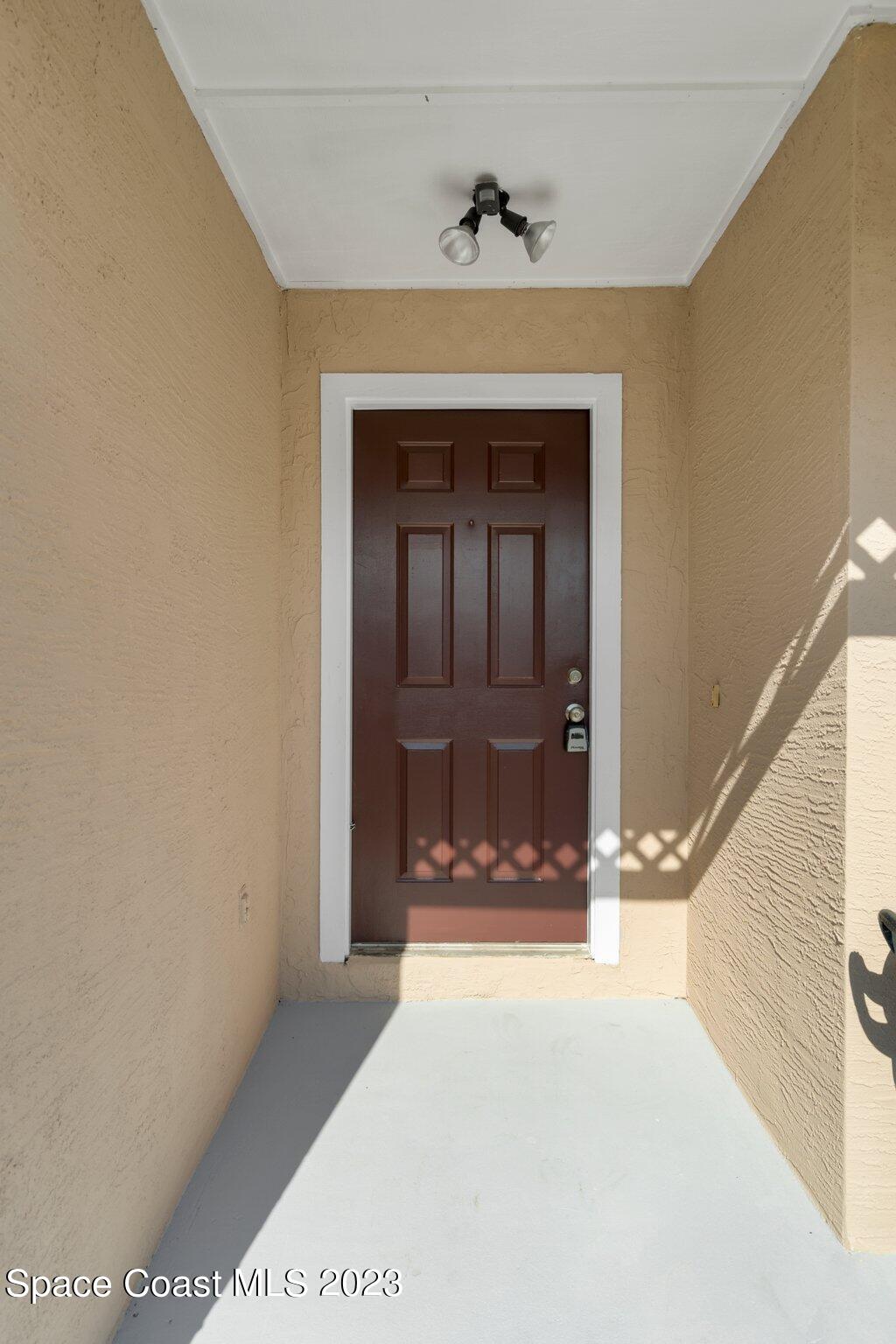 114 Candlewick Court