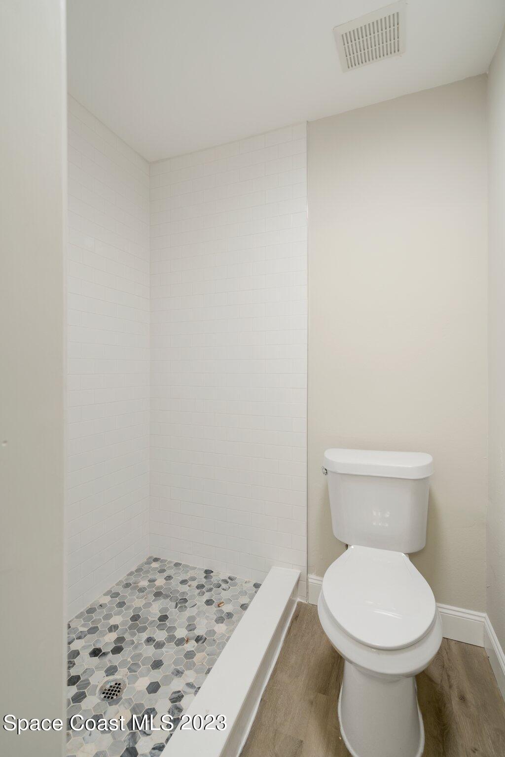 114 Candlewick Court