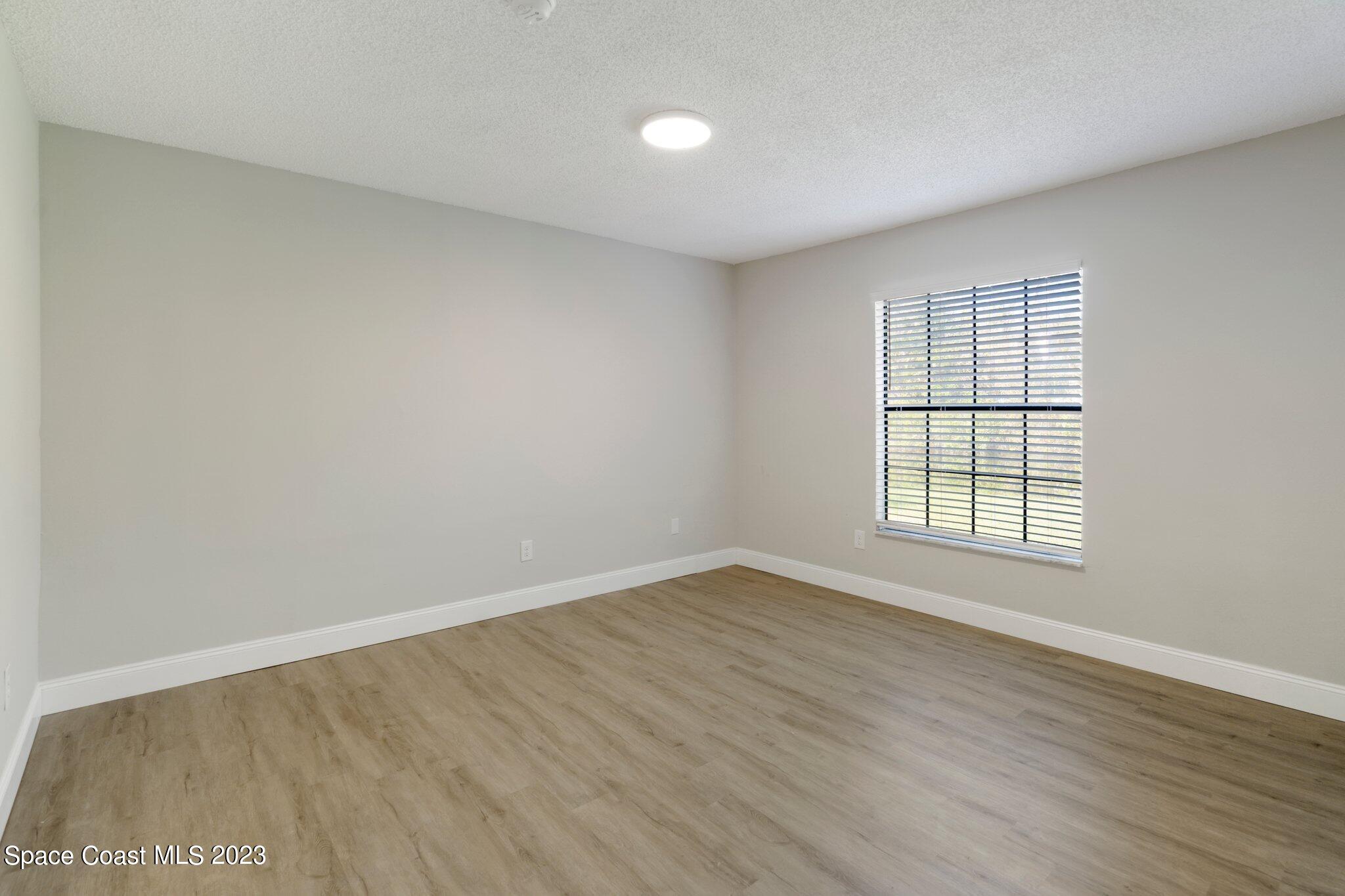 114 Candlewick Court