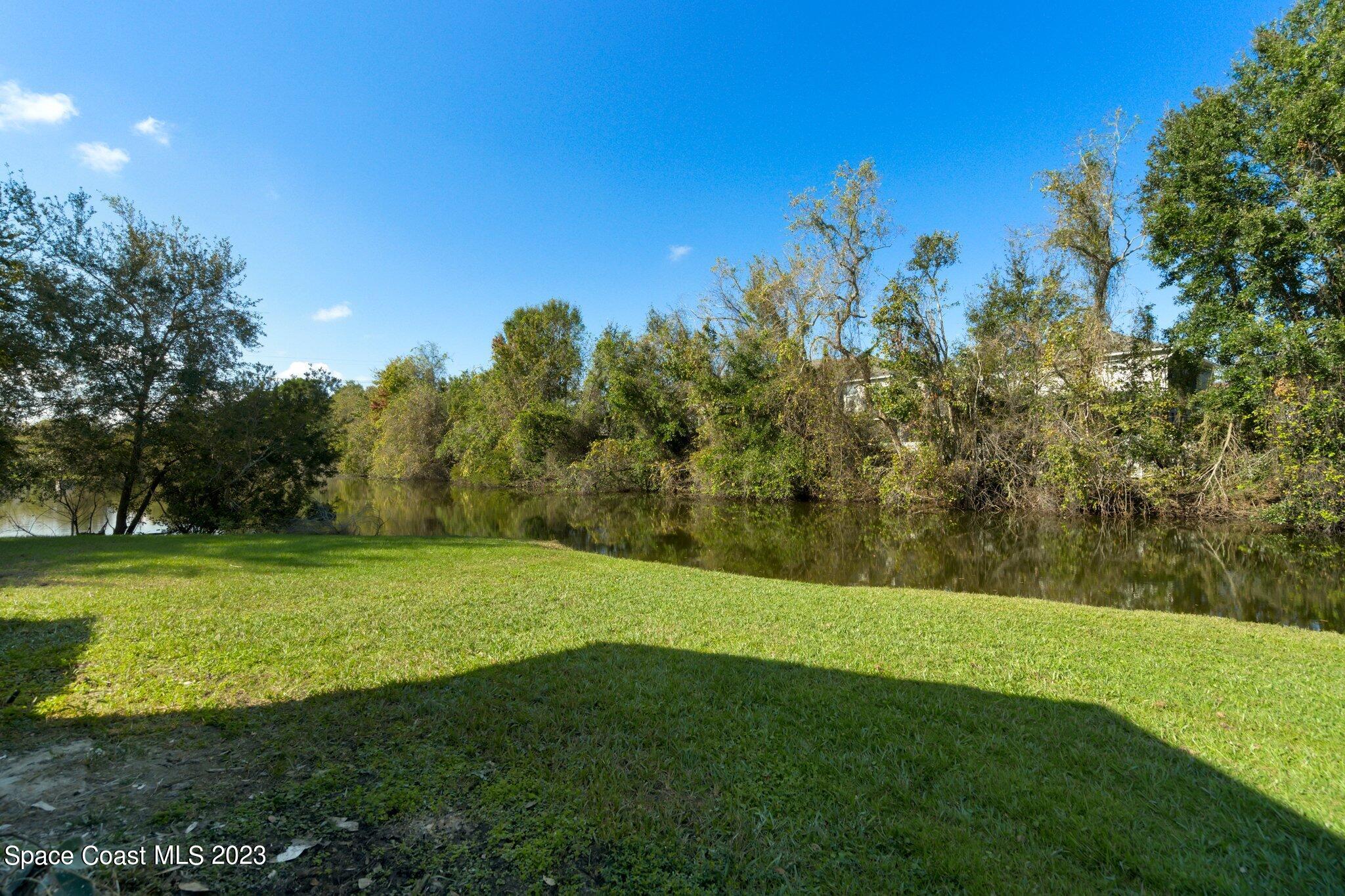 114 Candlewick Court