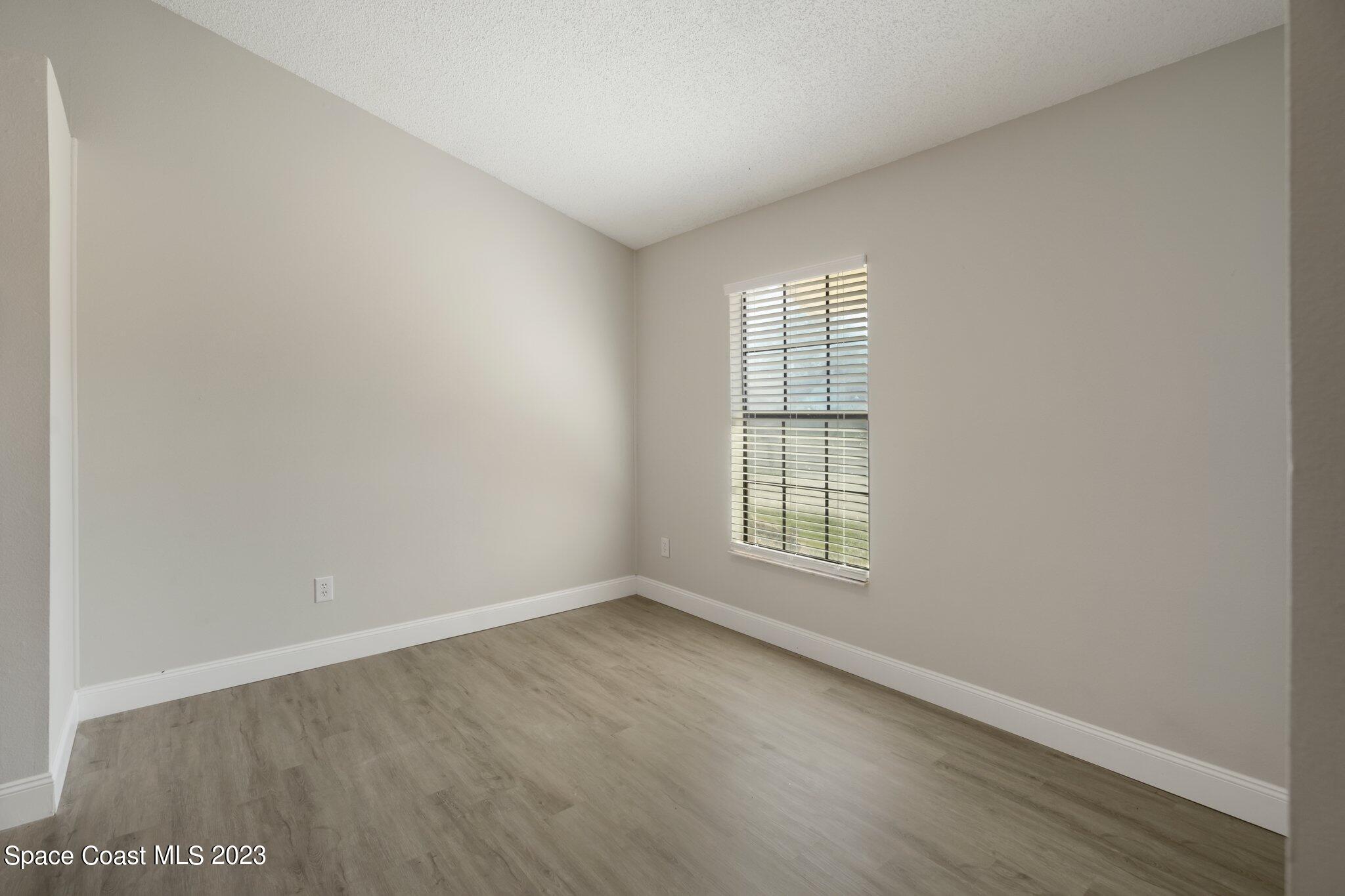 114 Candlewick Court