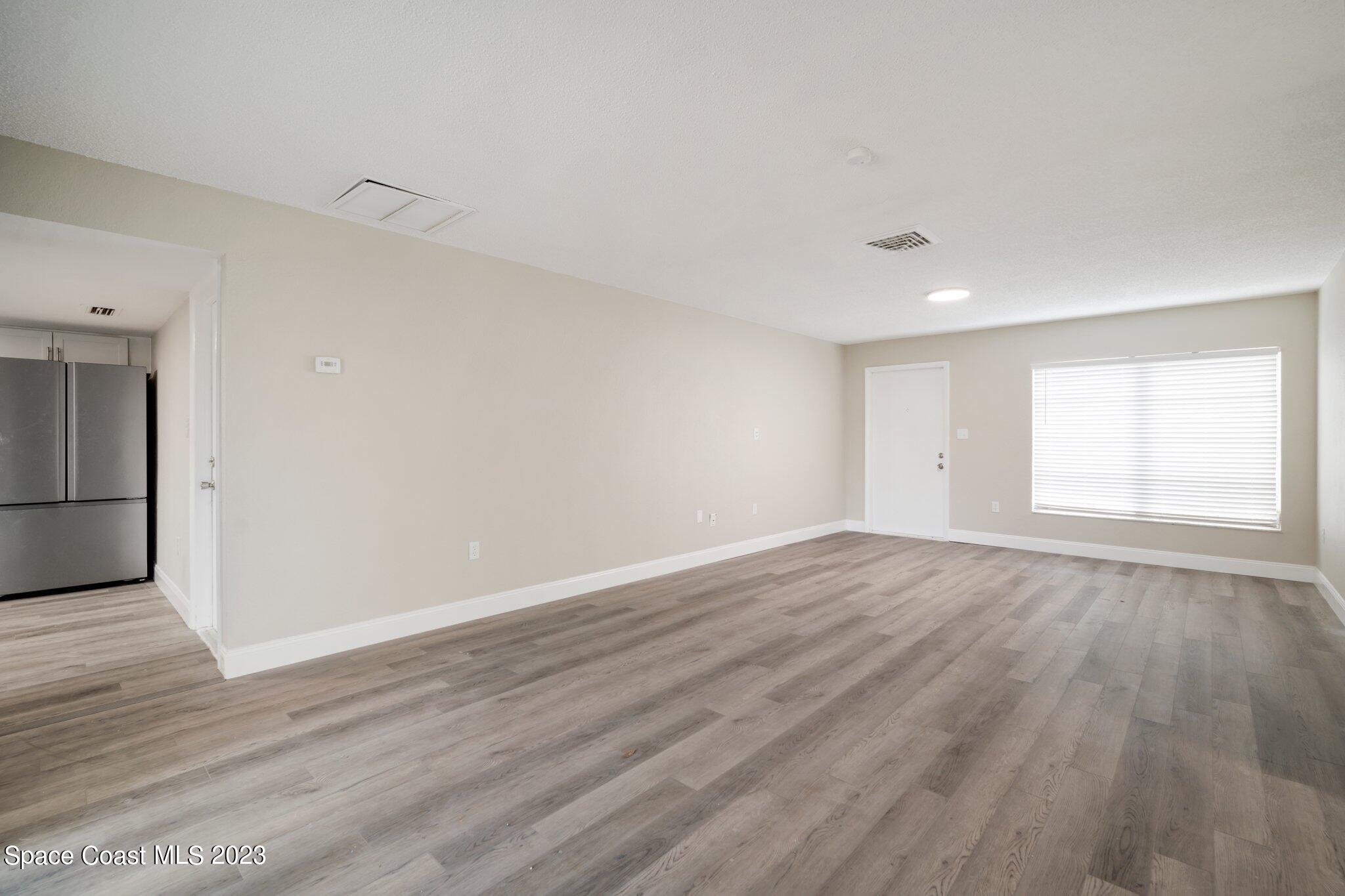 20426 Emerald Avenue