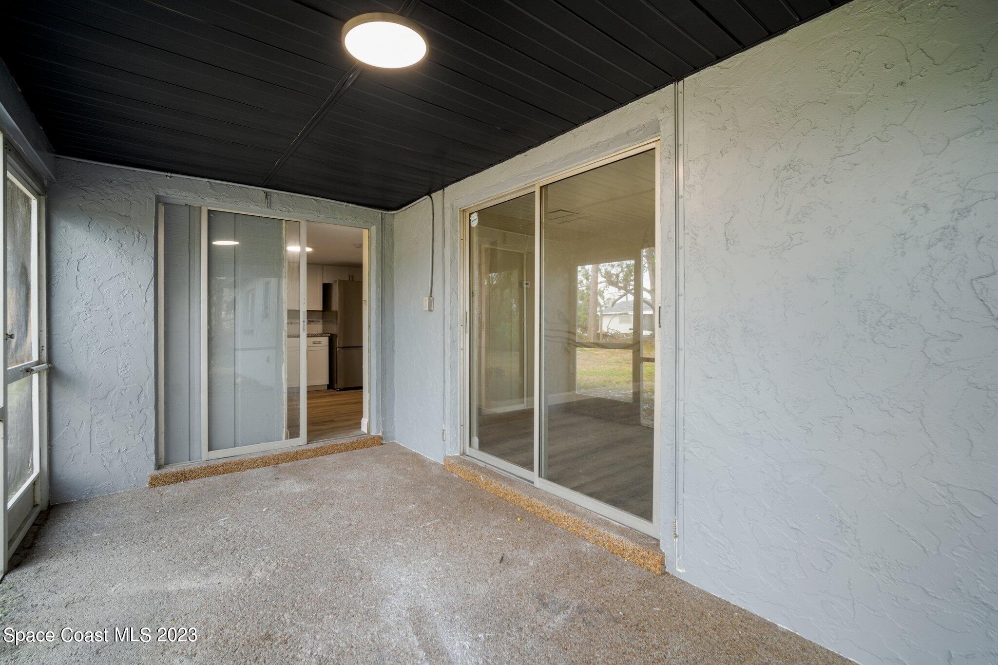 20426 Emerald Avenue