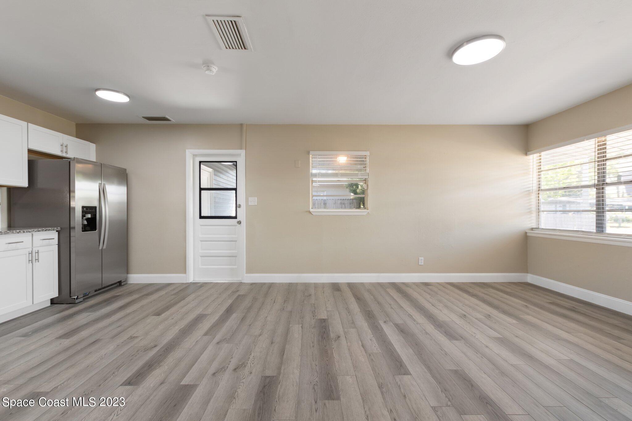 3615 W Oklahoma Avenue