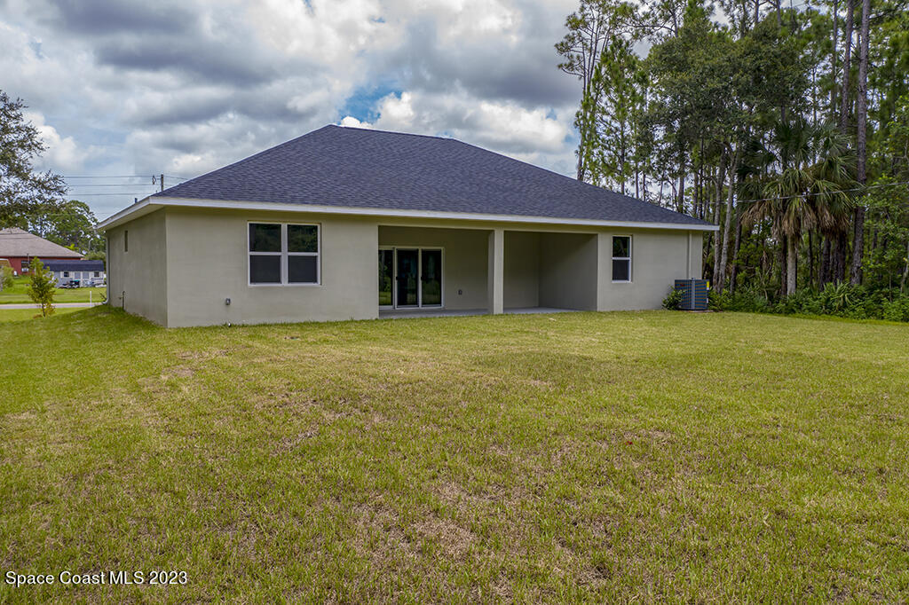 2608 Feise Avenue SE