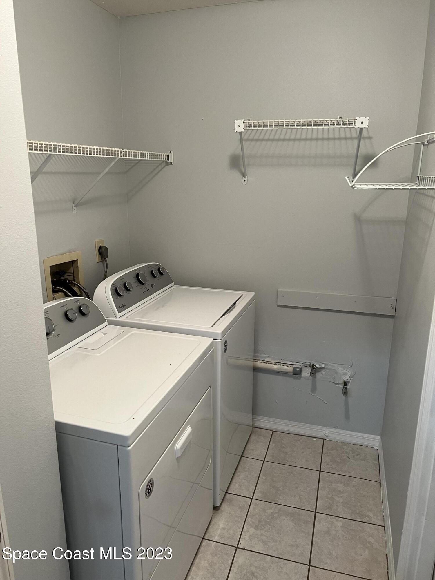 444 Vin Rose Circle SE