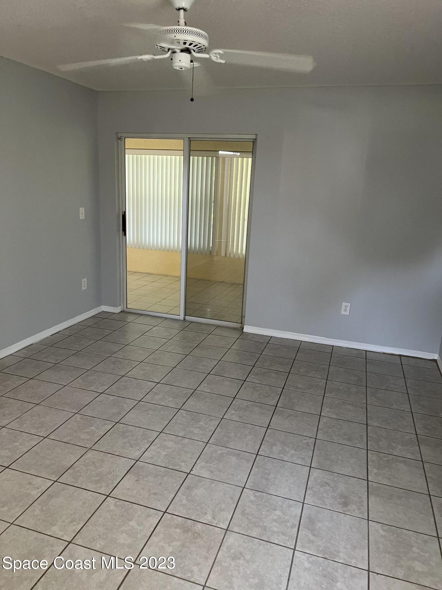 444 Vin Rose Circle SE