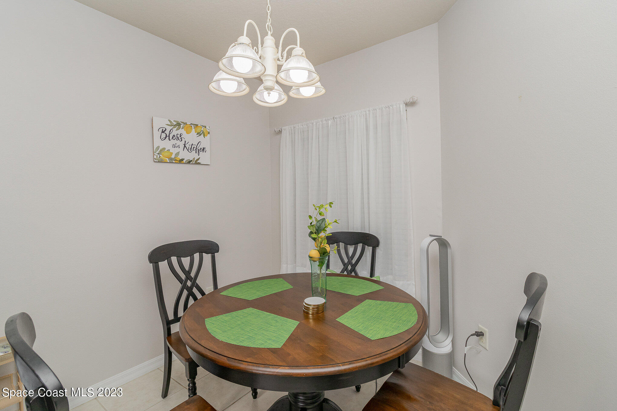 2020 Muirfield Way SE