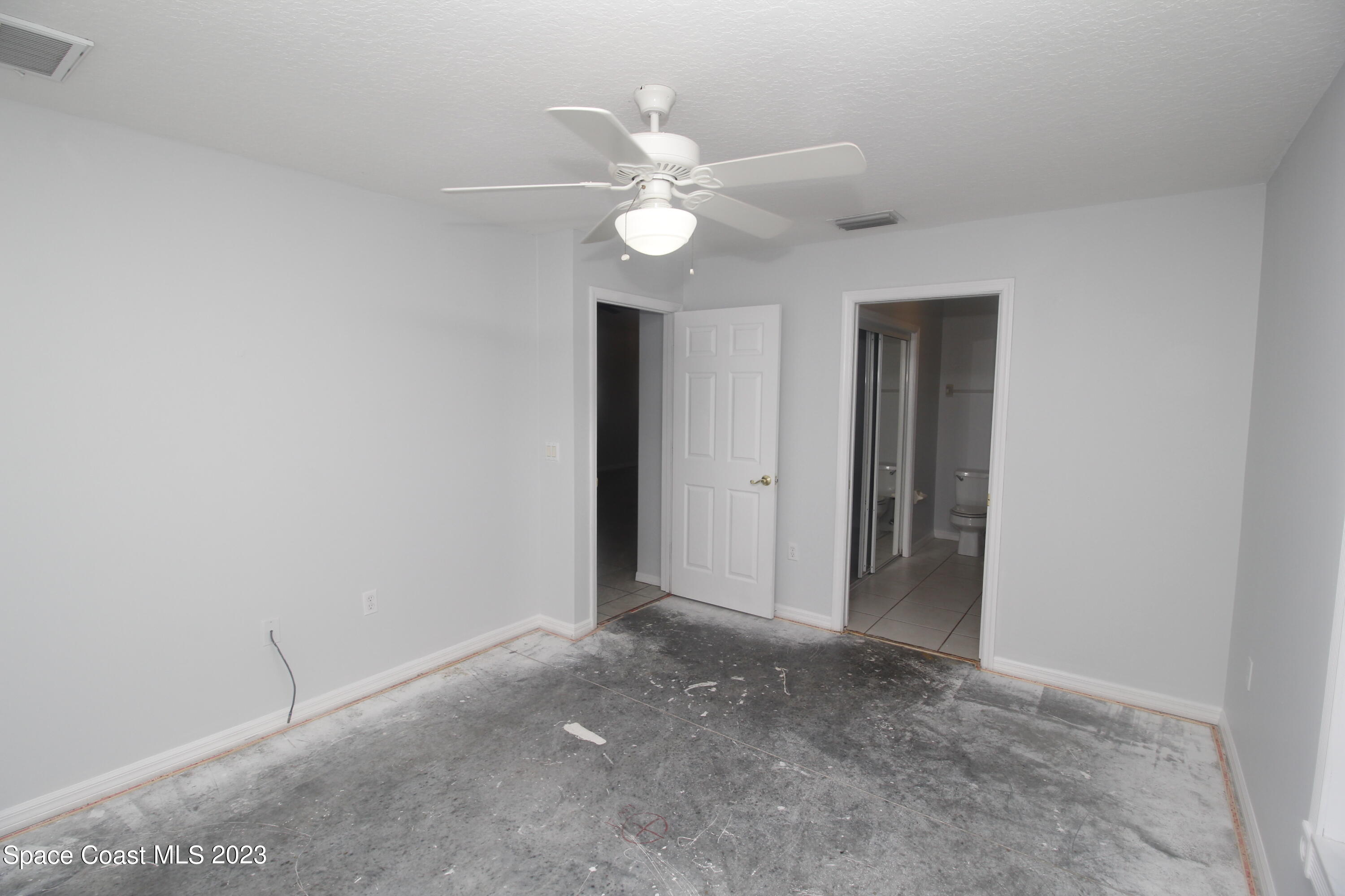 3831 Jupiter Boulevard SE