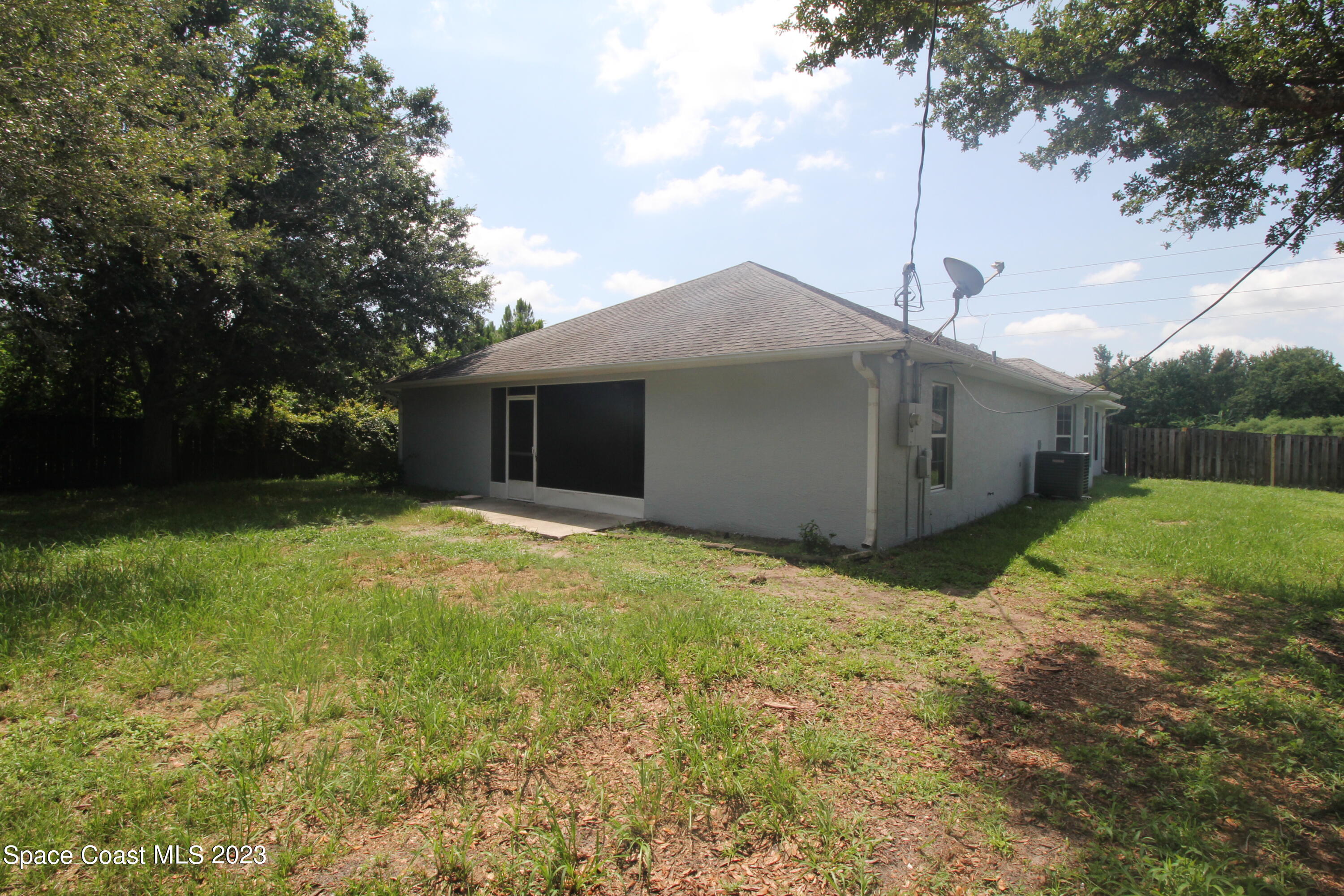 3831 Jupiter Boulevard SE