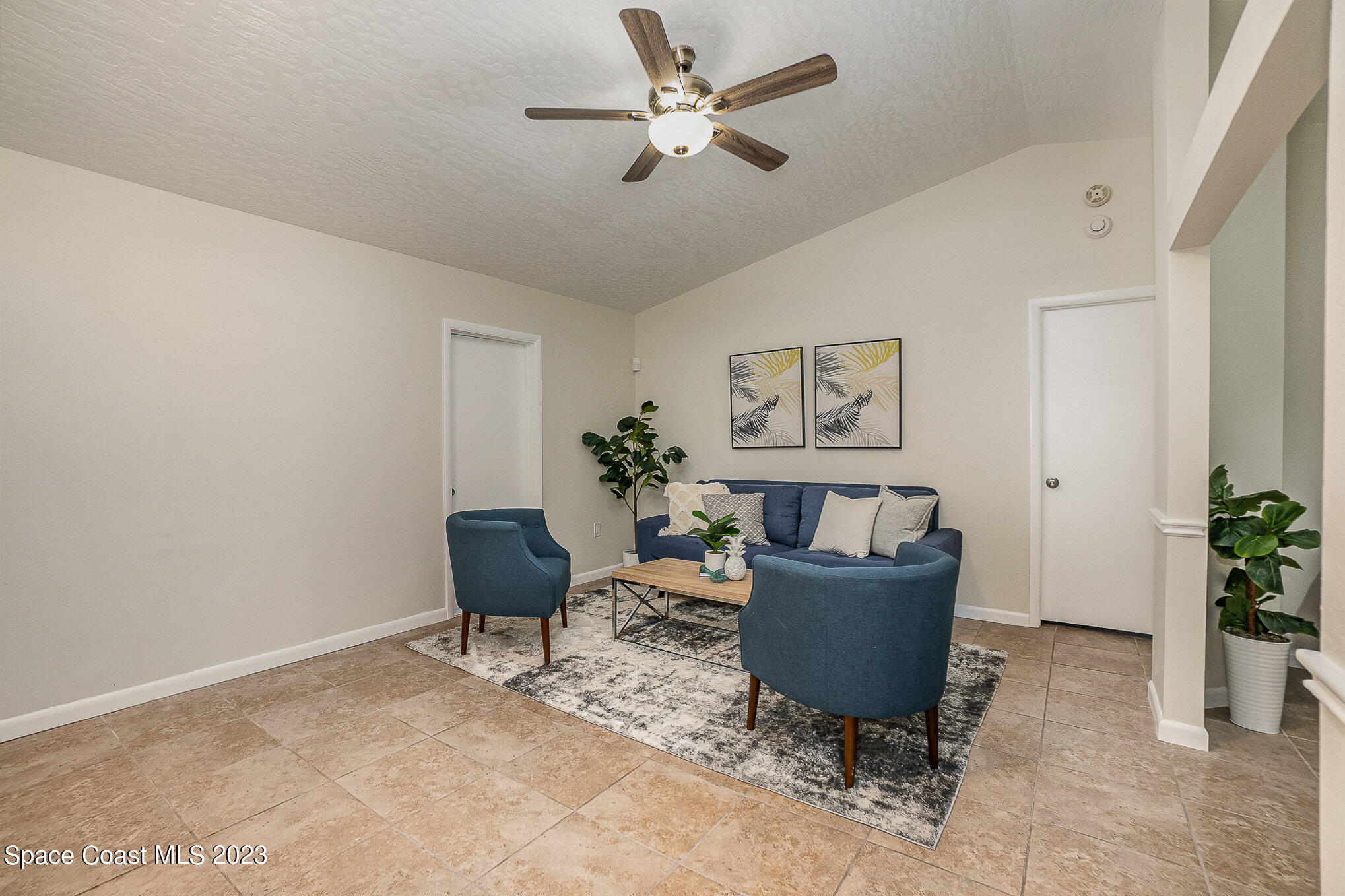 885 Norden Street NW