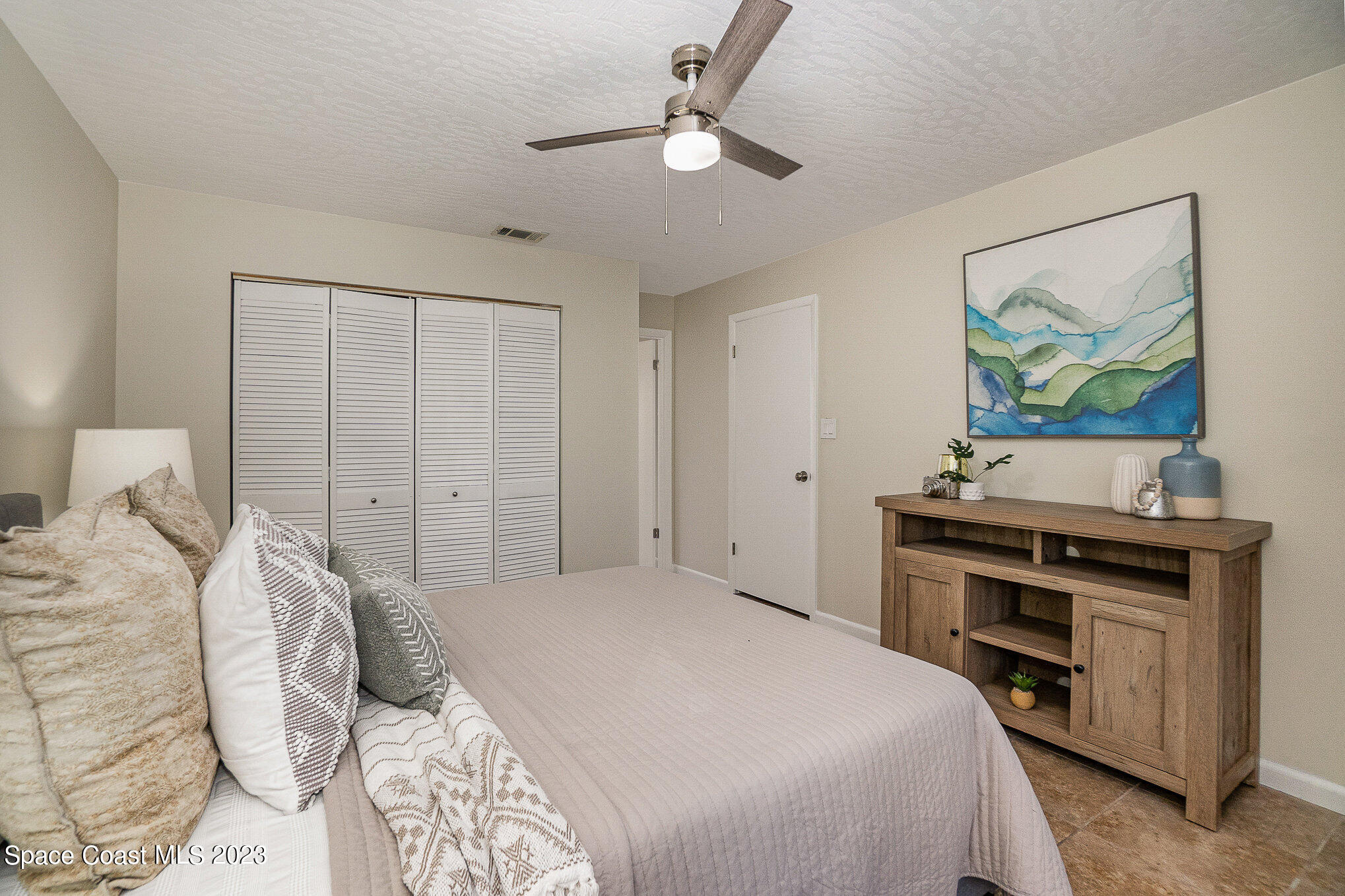 885 Norden Street NW