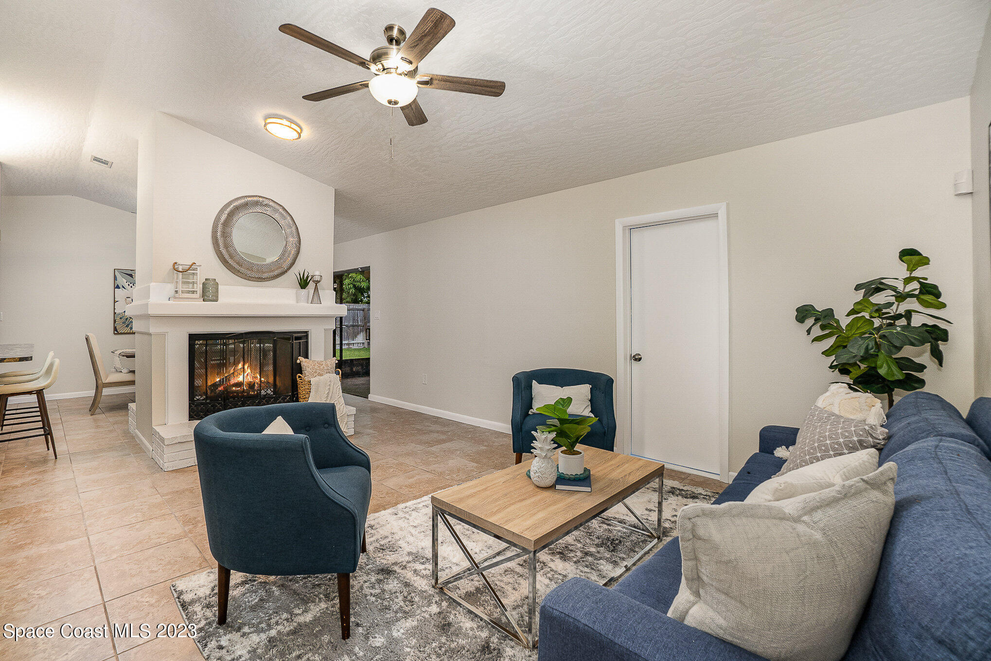 885 Norden Street NW