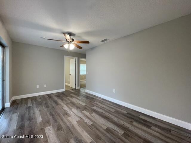 1141 Woodsmere Parkway