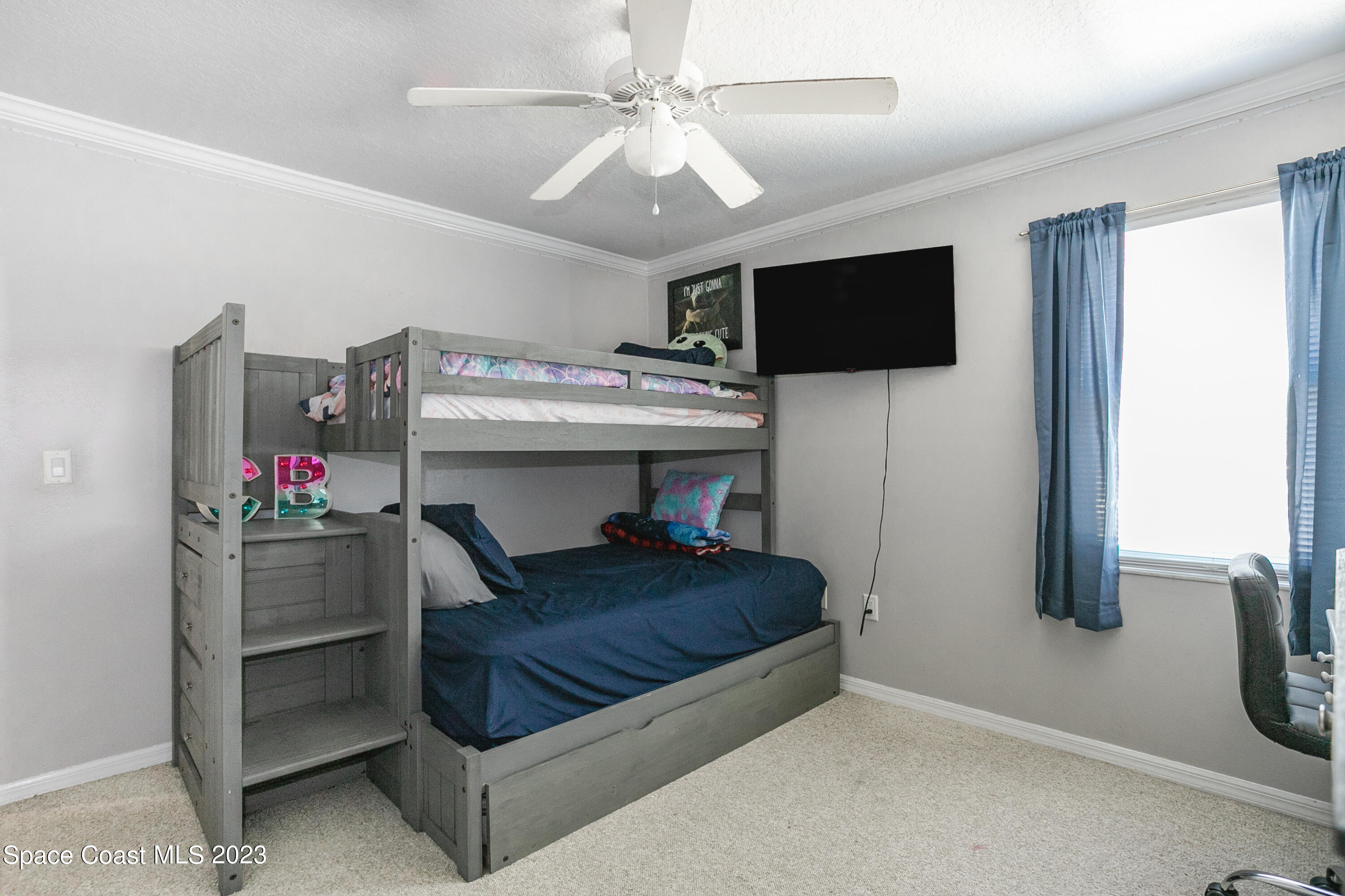 1475 Beechfern Drive, 7