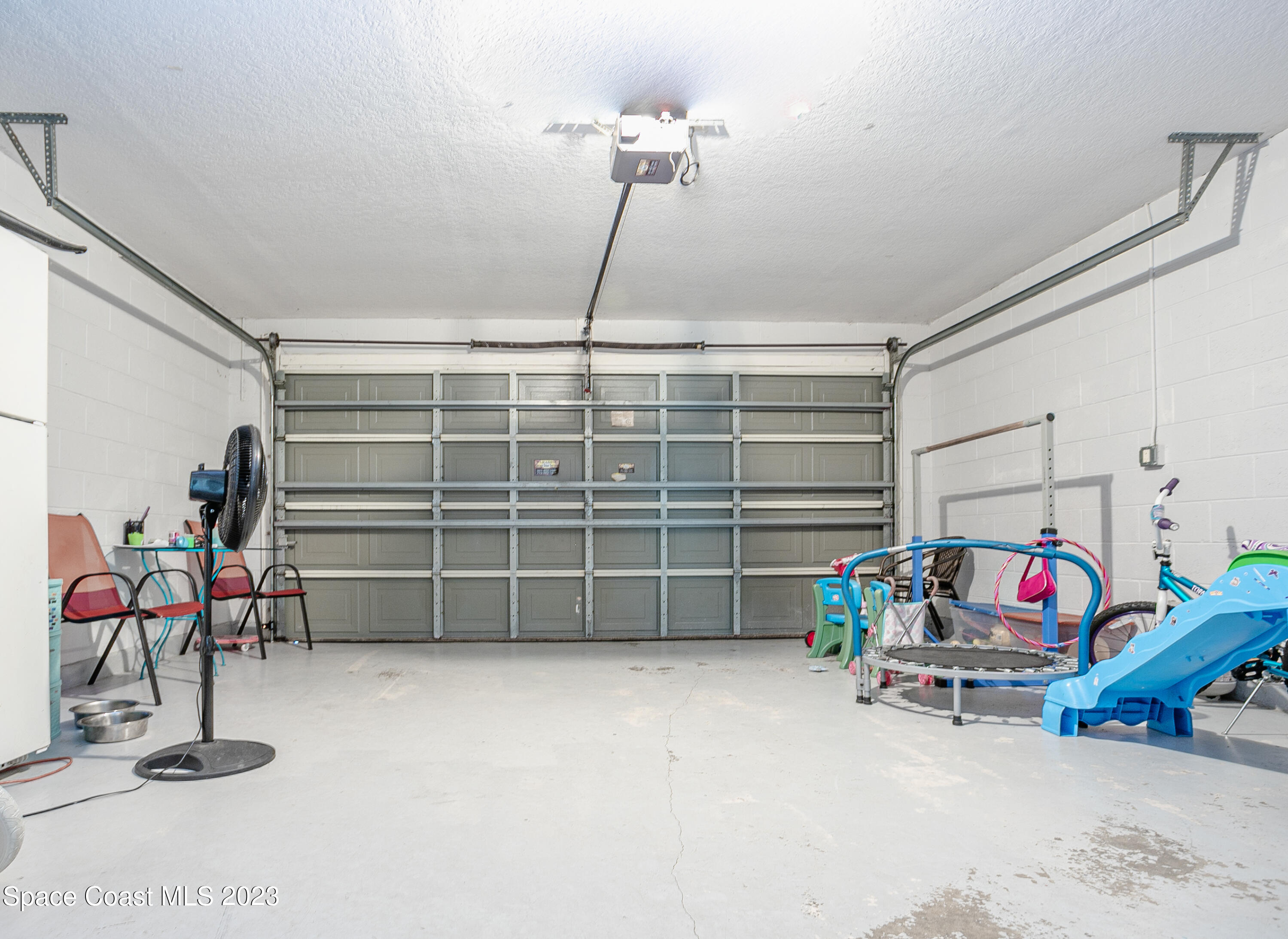 1475 Beechfern Drive, 7