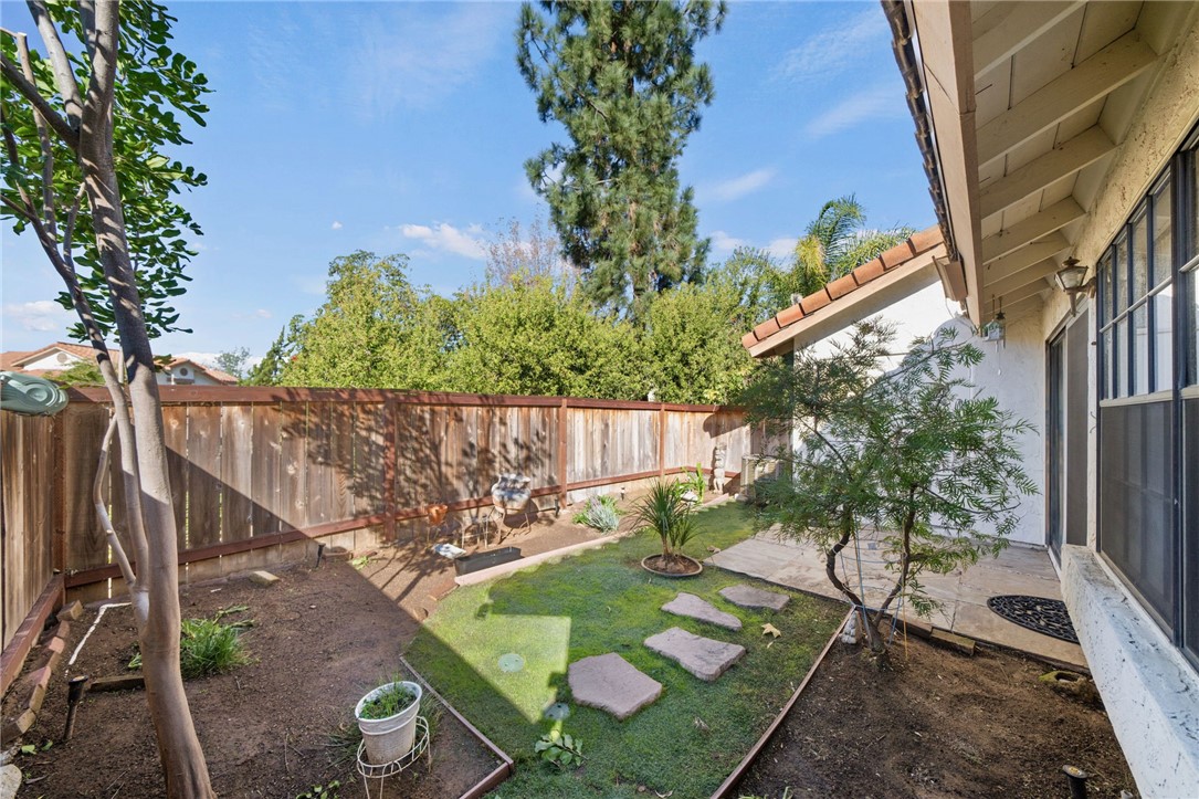 1651 Juniper Street 1