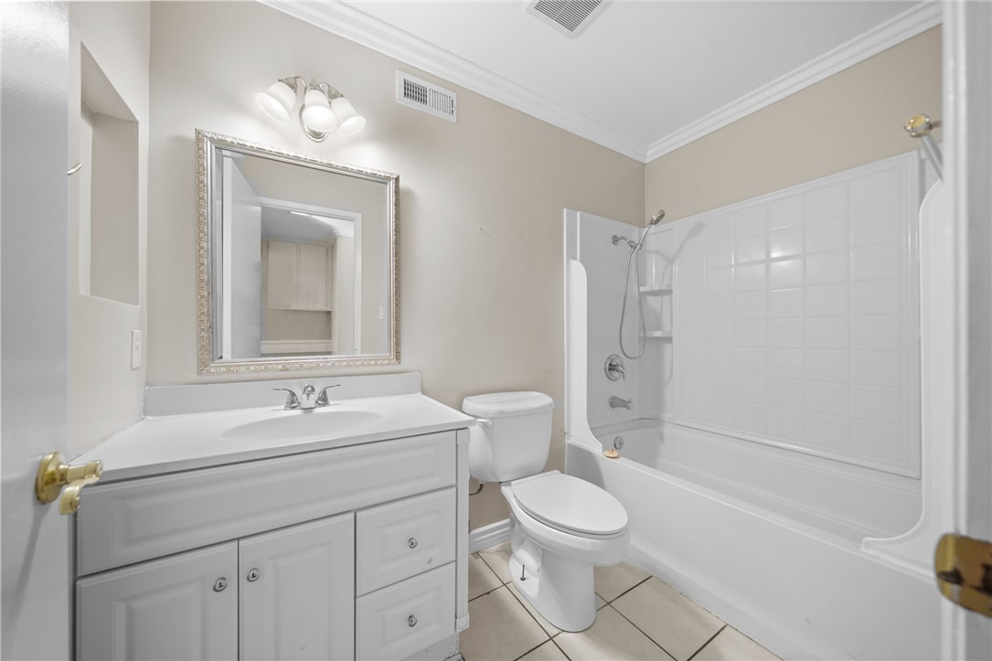 1651 Juniper Street 1