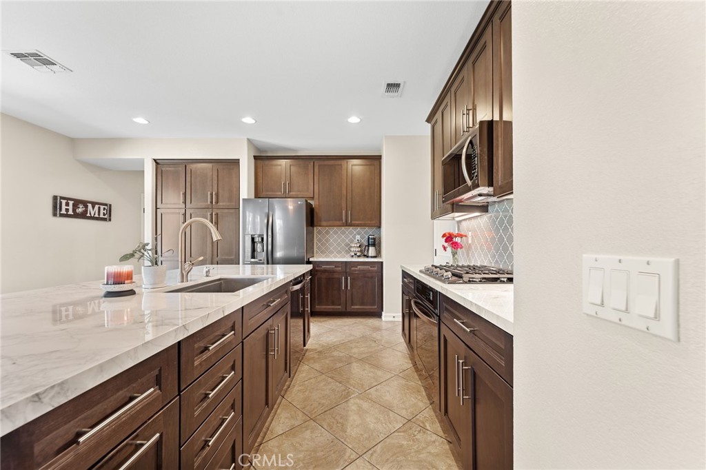 31998 Avenida Enrique