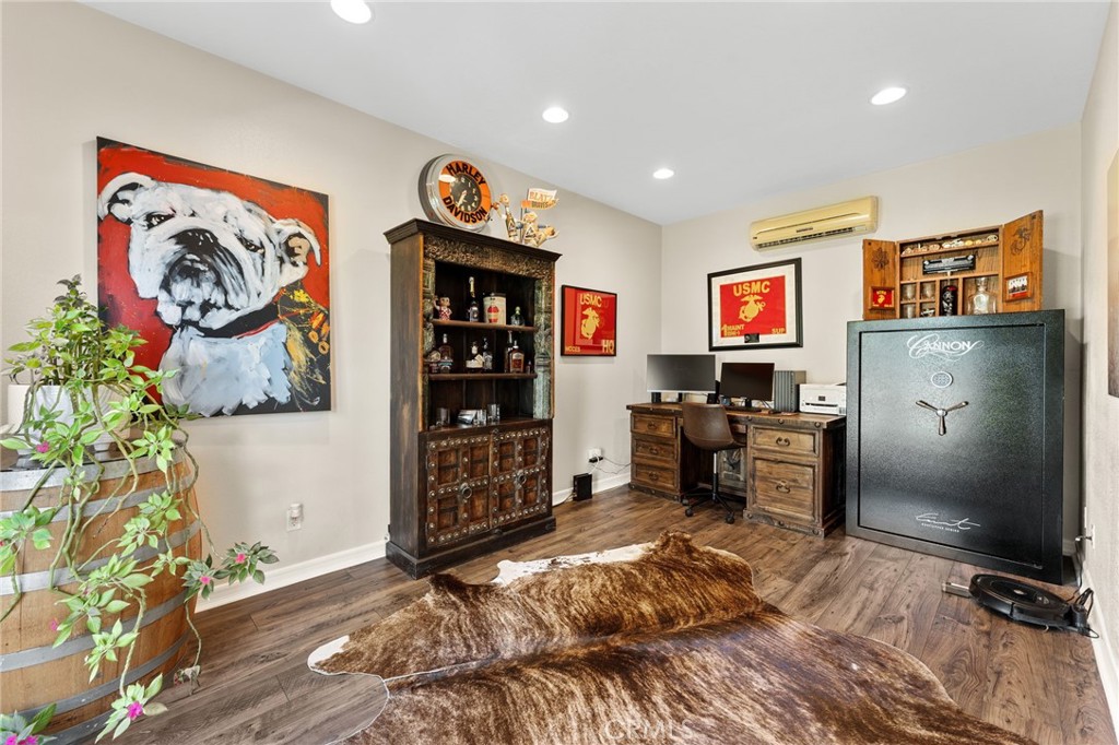 31998 Avenida Enrique