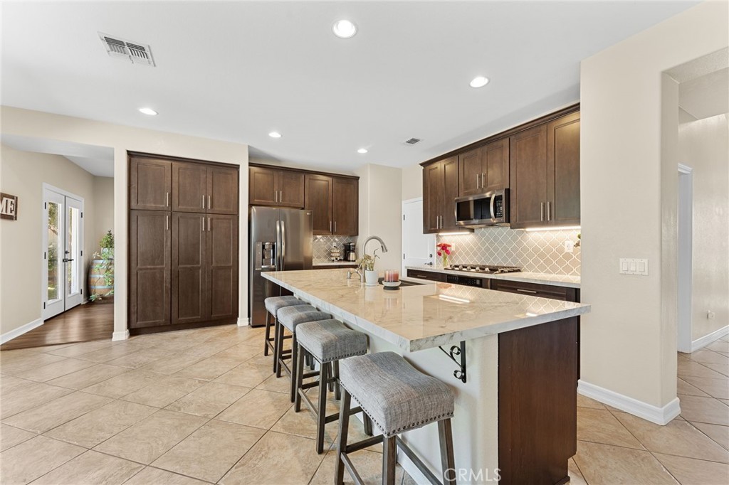 31998 Avenida Enrique