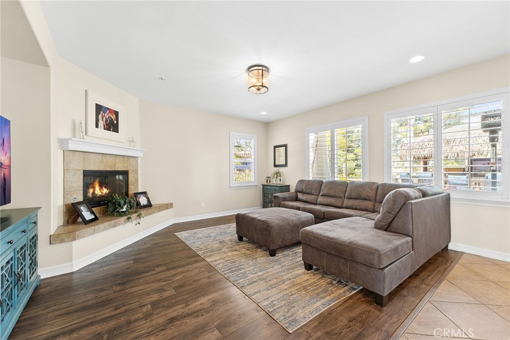 31998 Avenida Enrique