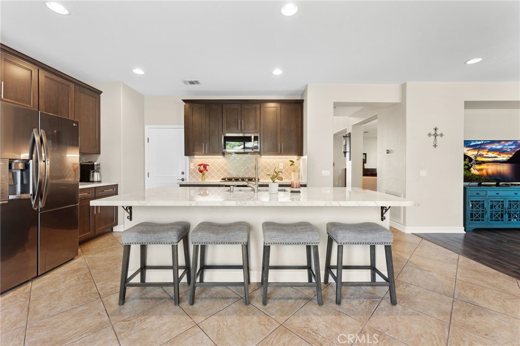 31998 Avenida Enrique