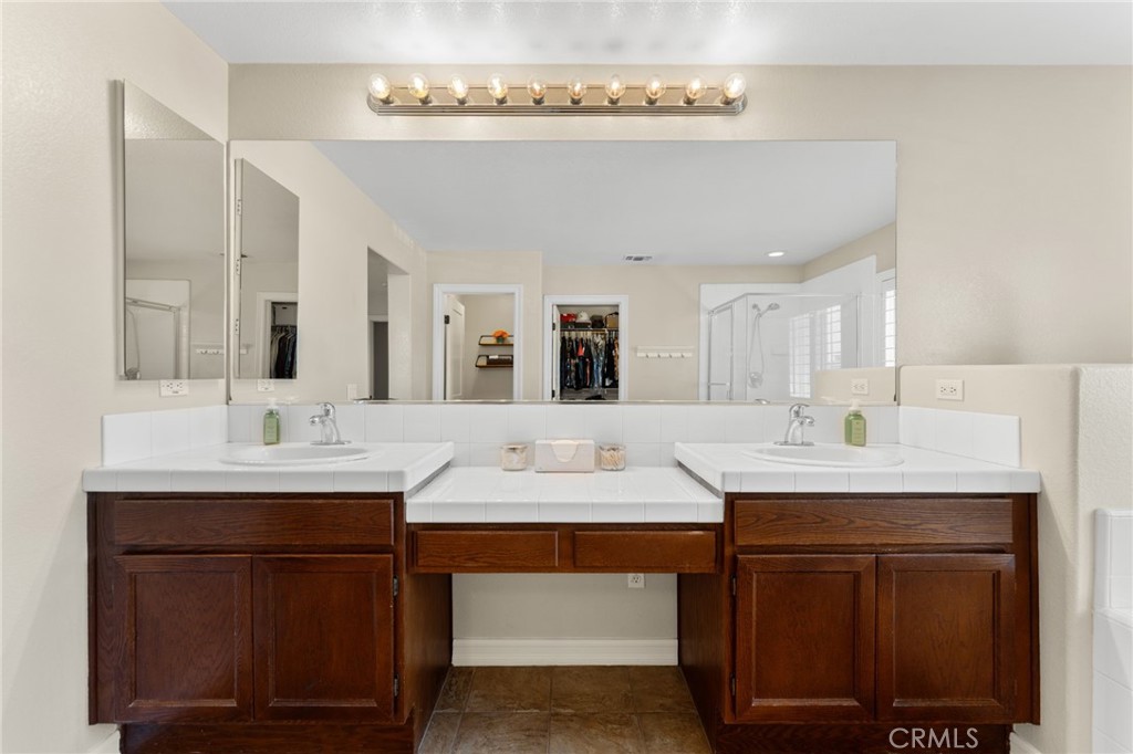 31998 Avenida Enrique