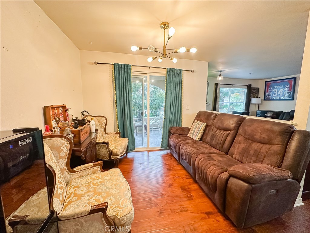 150 N River Circle 105