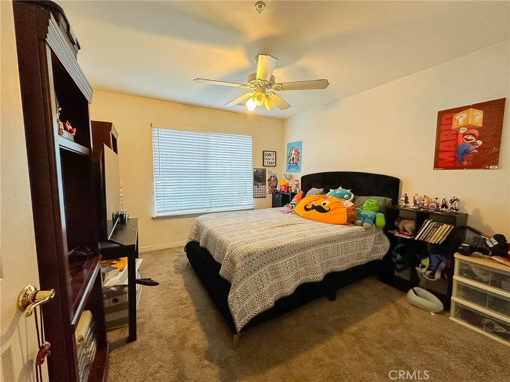 150 N River Circle 105