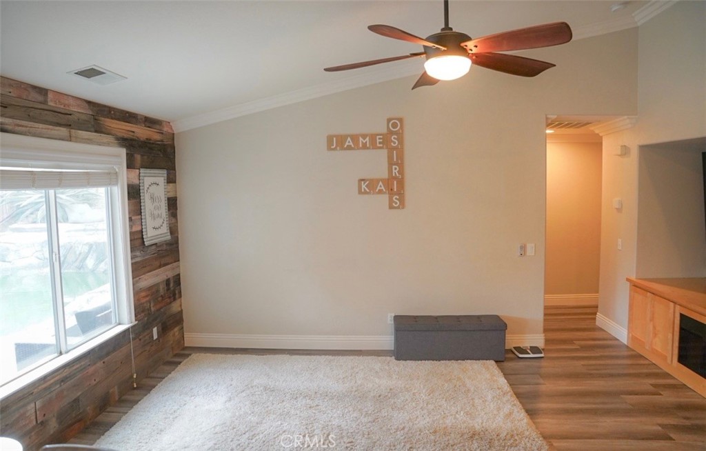 25321 Silverwood