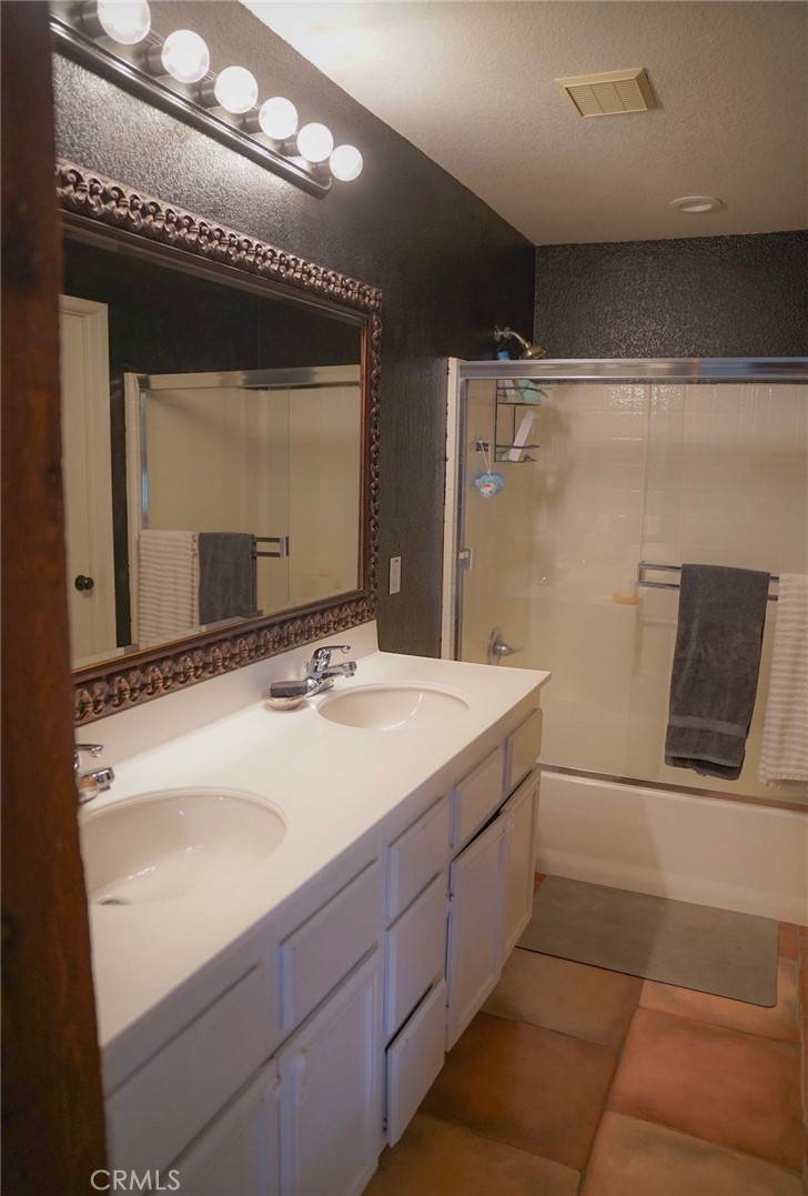 25321 Silverwood