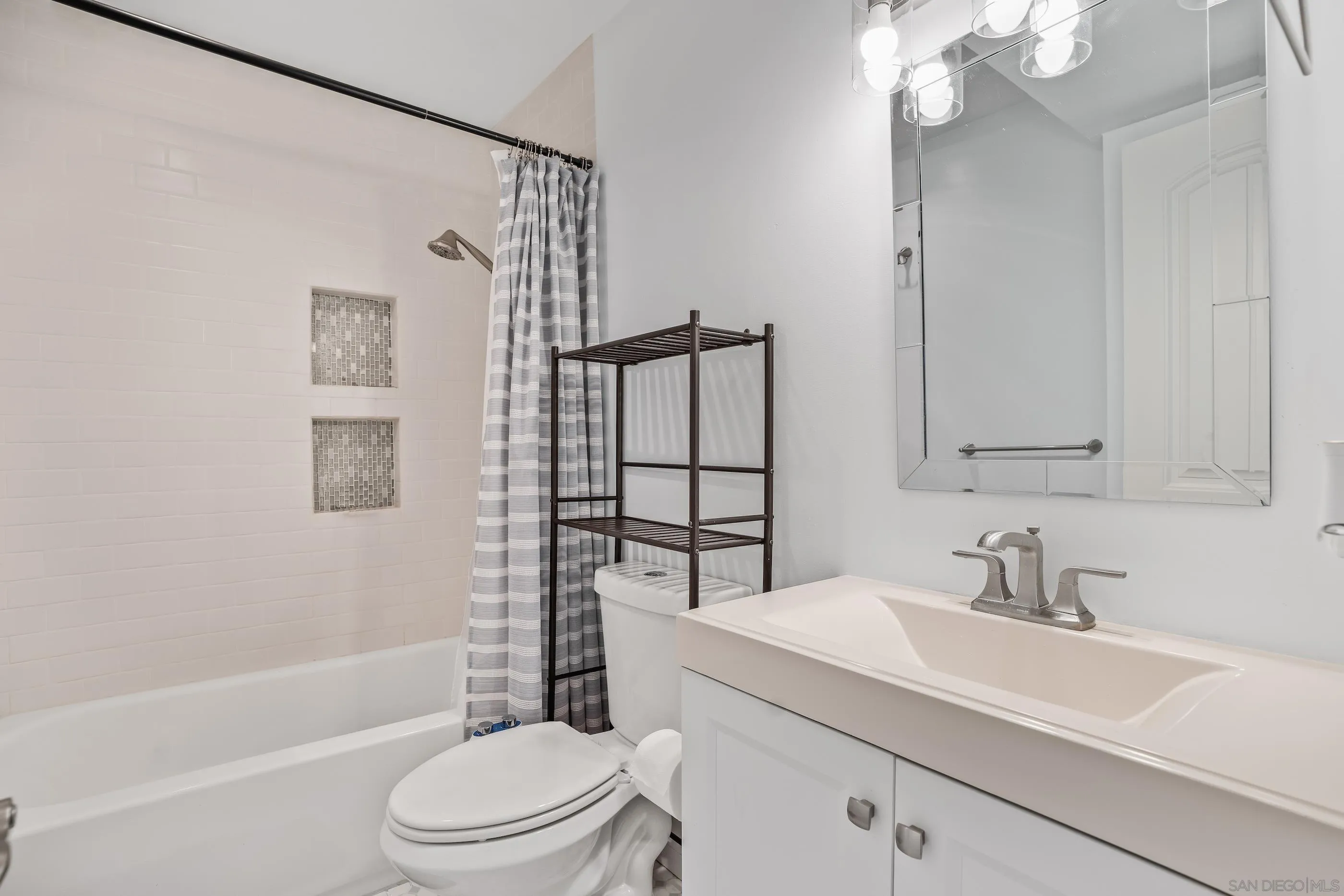 5700 Baltimore Dr Unit 156