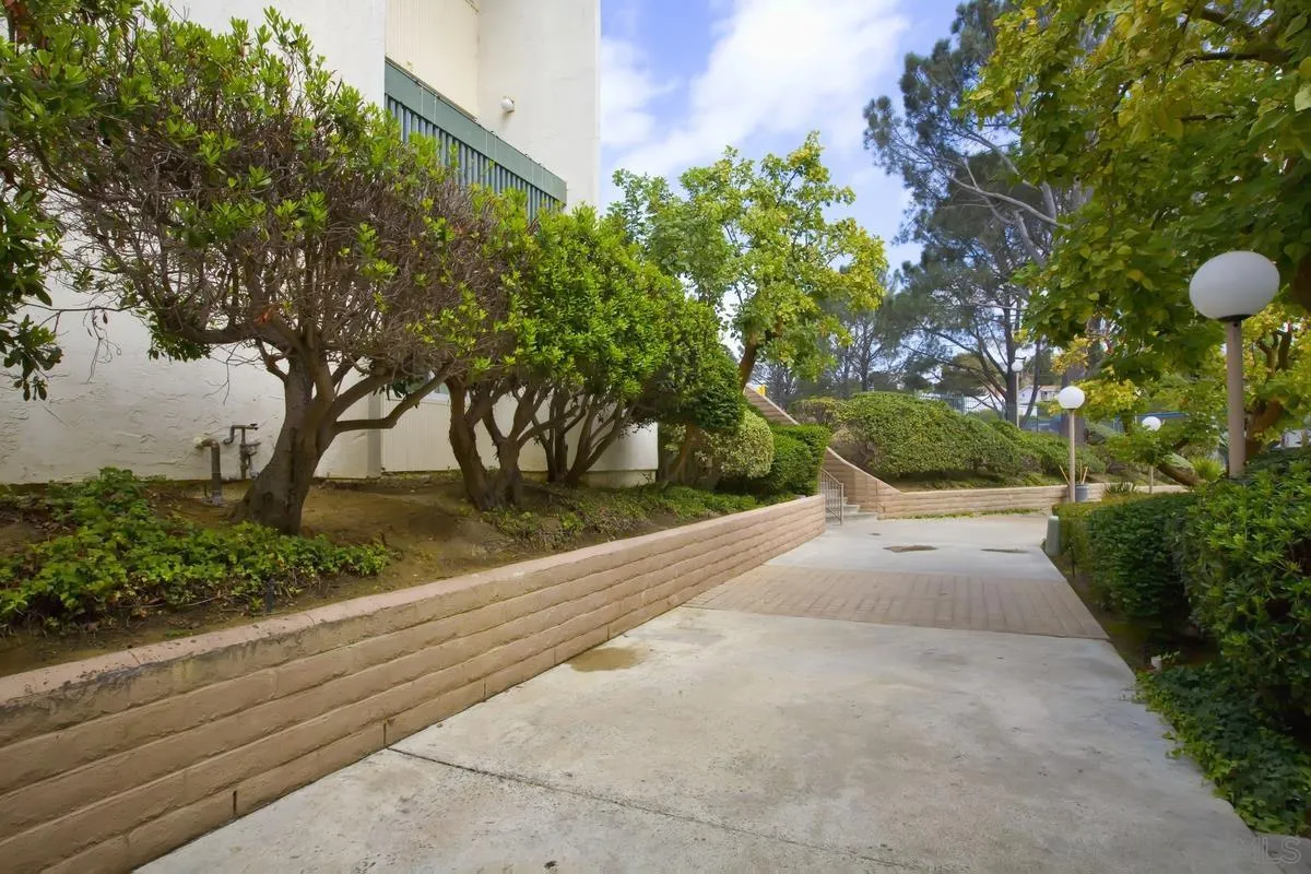 4060 Huerfano Ave Unit 240