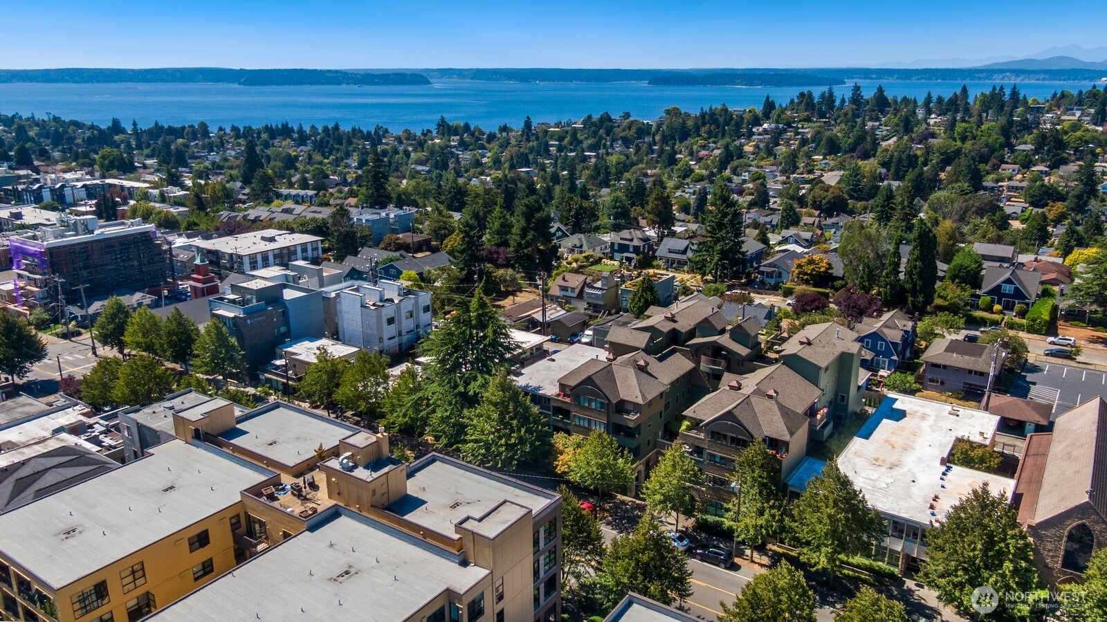 4123 California Avenue SW #403 Penthouse