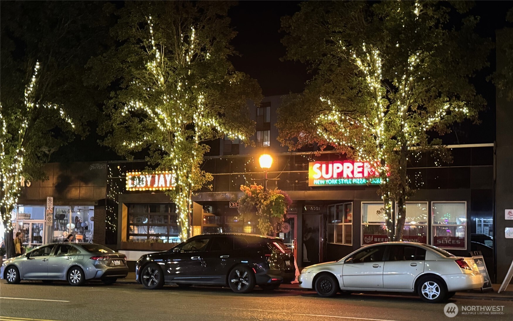 4123 California Avenue SW #403 Penthouse