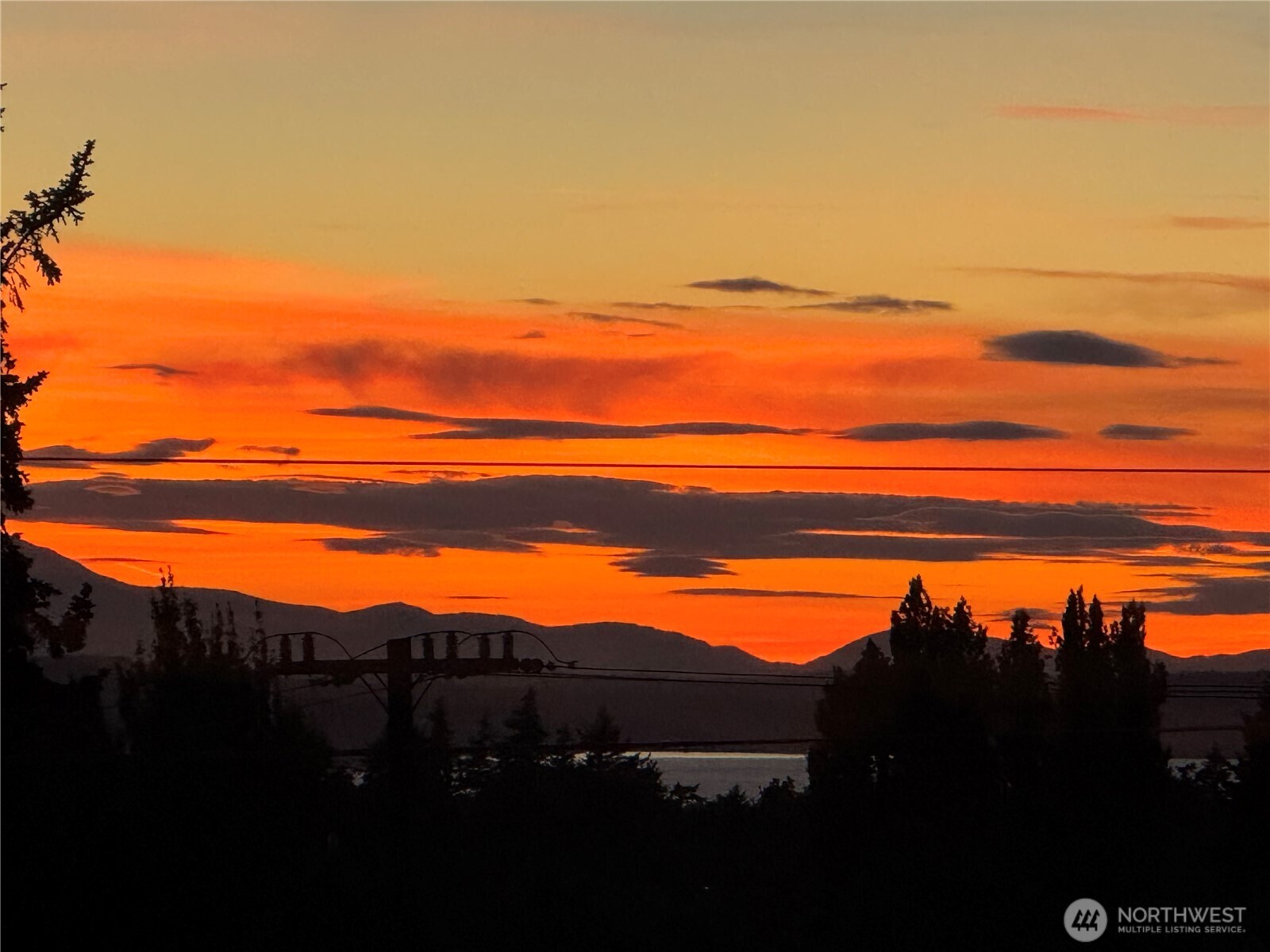 4123 California Avenue SW #403 Penthouse