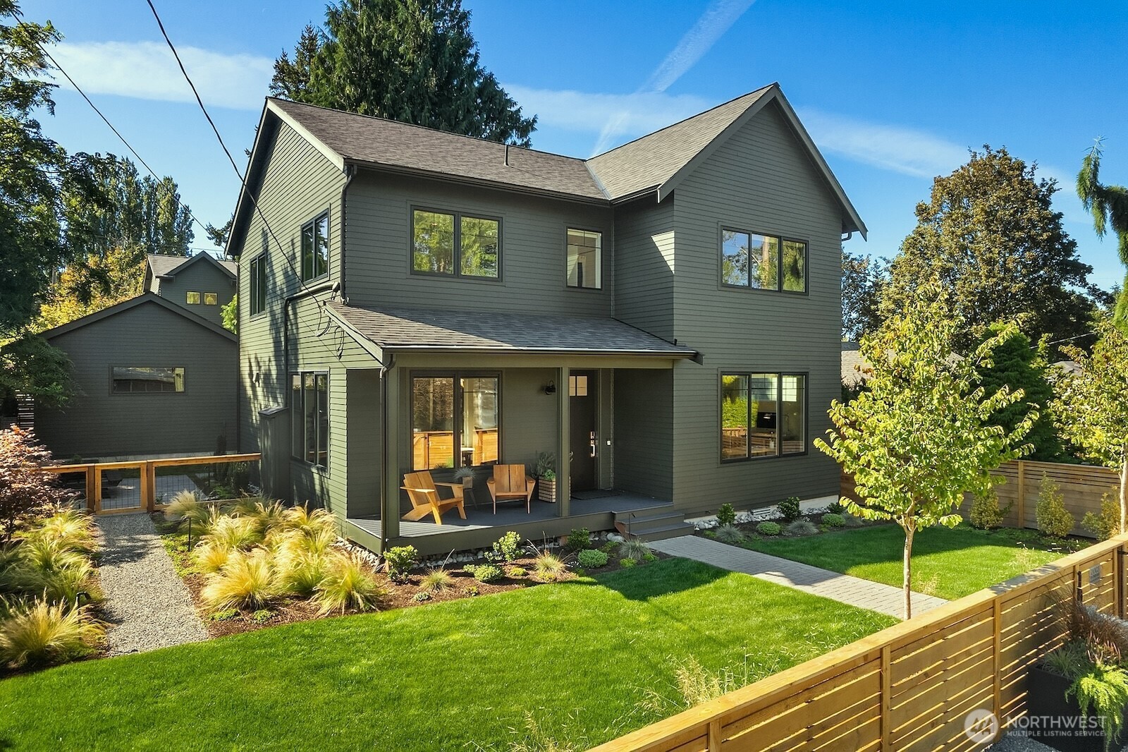 10419 & 10421 41st Avenue SW Unit: A & B