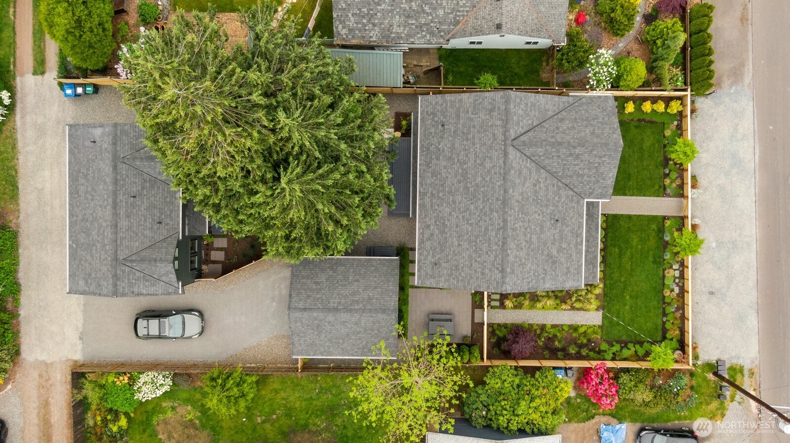 10421 41st Avenue SW Unit: B