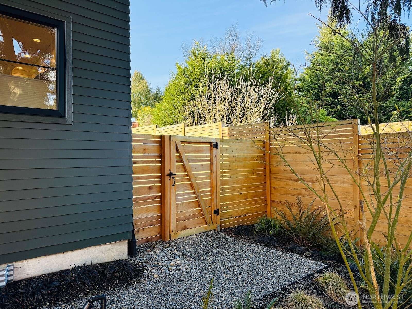 10421 41st Avenue SW Unit: B