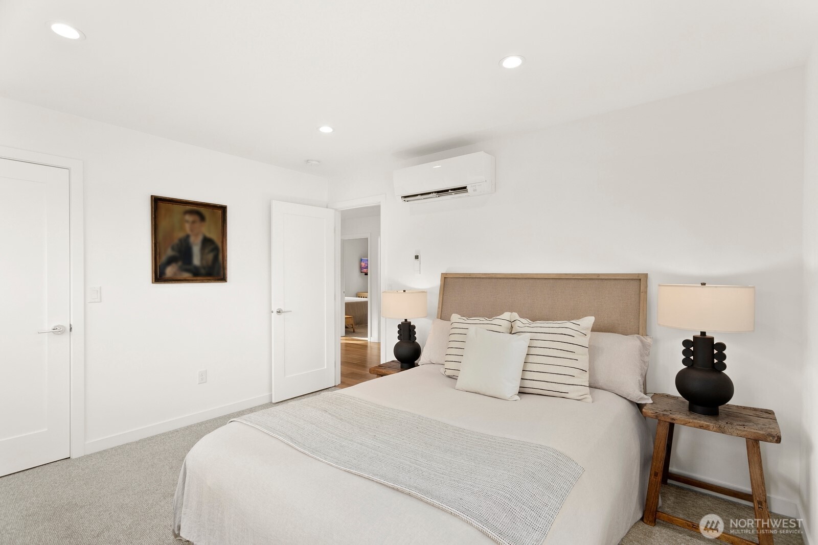 10419 & 10421 41st Avenue SW Unit: A & B