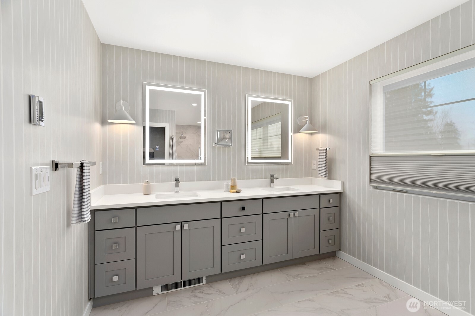 10419 & 10421 41st Avenue SW Unit: A & B