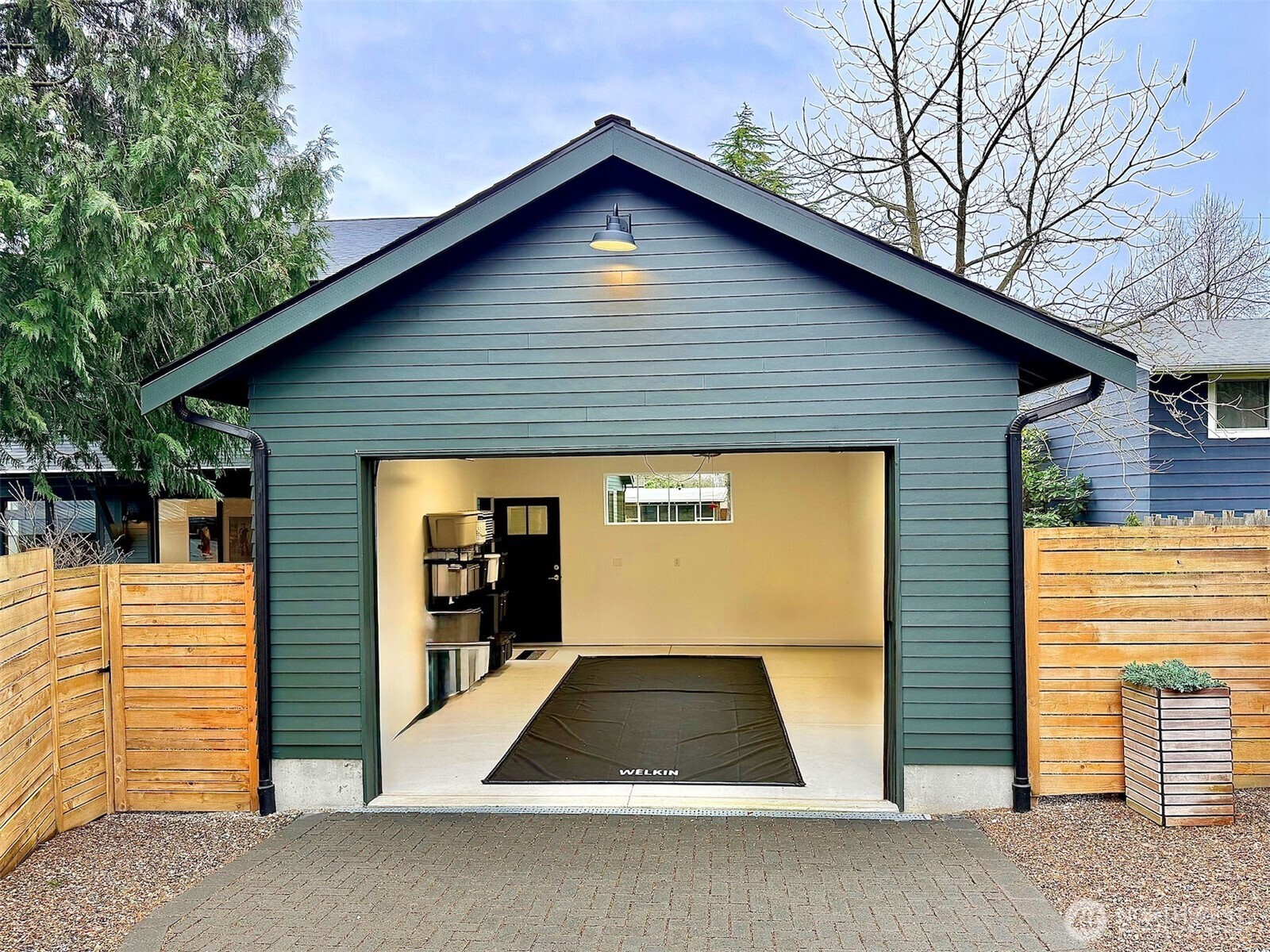 10419 & 10421 41st Avenue SW Unit: A & B