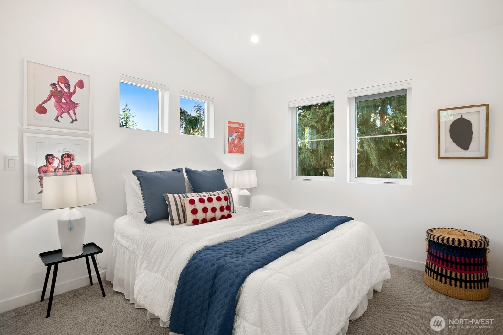 10419 & 10421 41st Avenue SW Unit: A & B