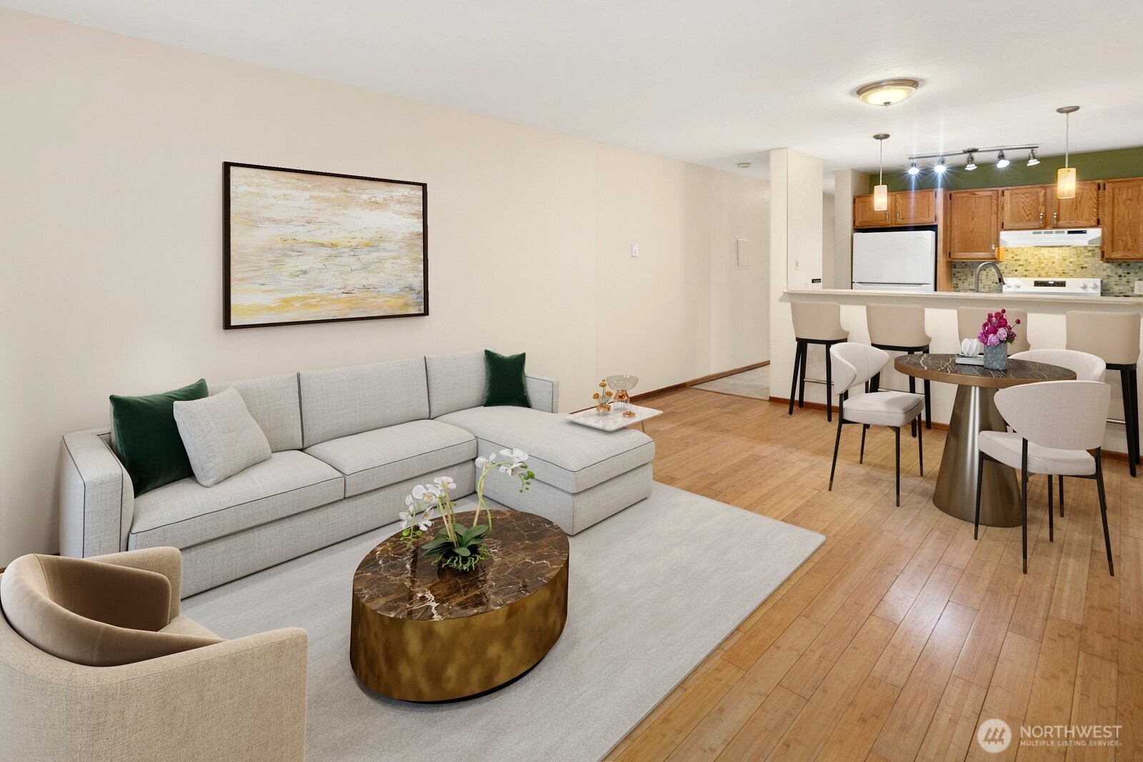 5844 NE 75th Street Unit: A102